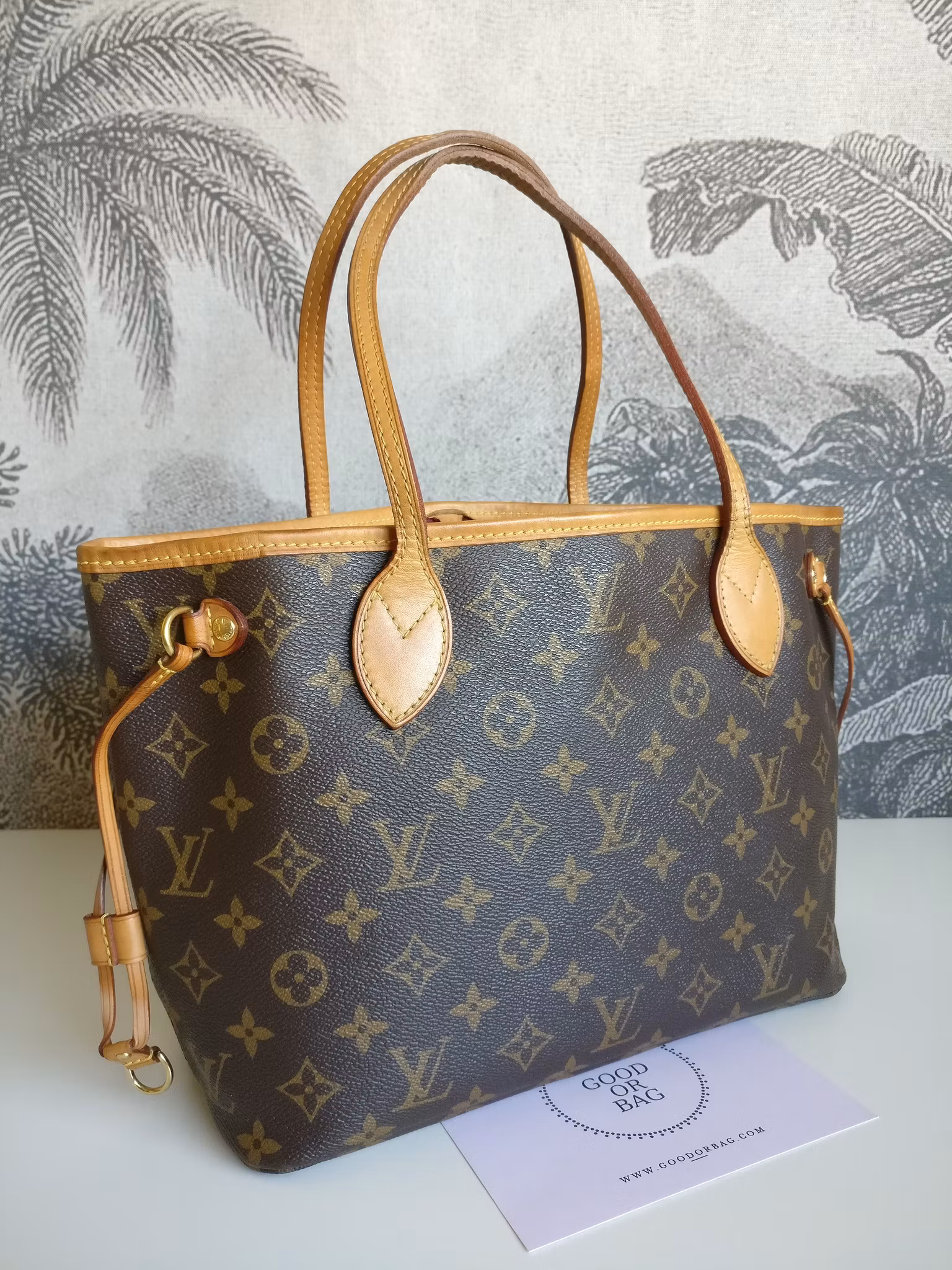 Louis Vuitton Neverfull PM fuchsia