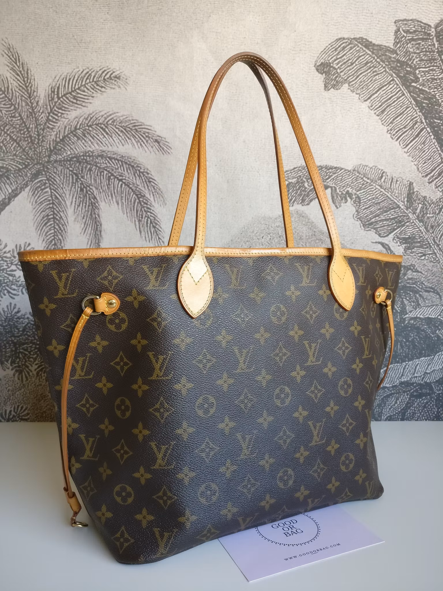 Louis Vuitton Neverfull MM monogram