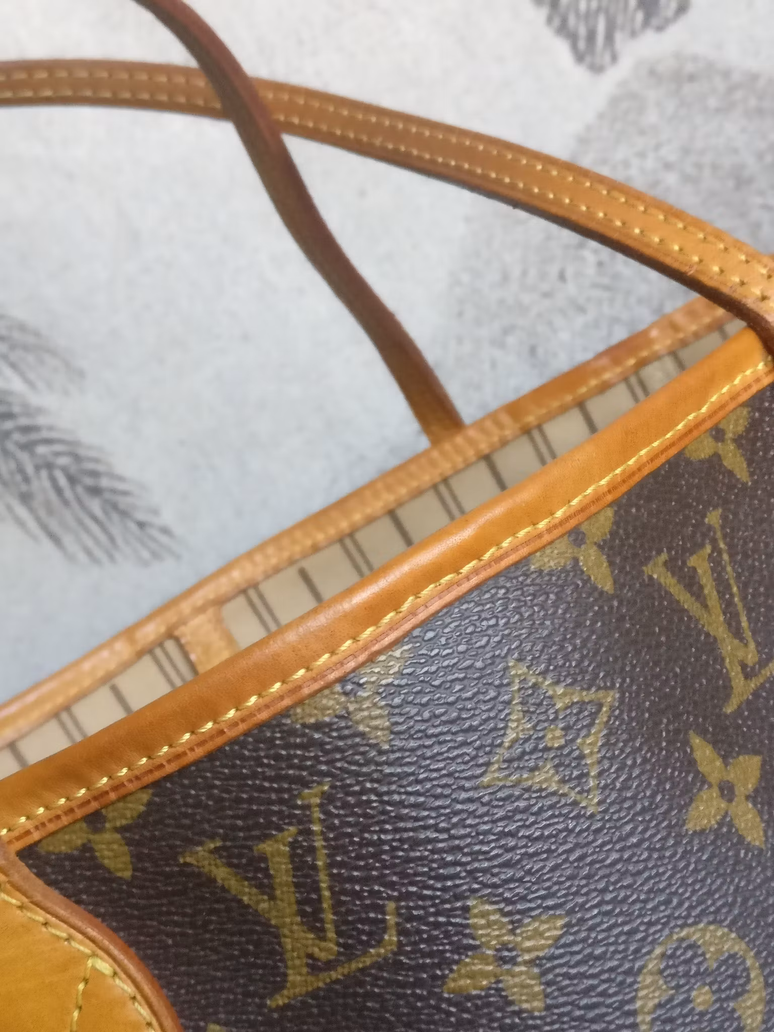 Louis Vuitton Neverfull MM