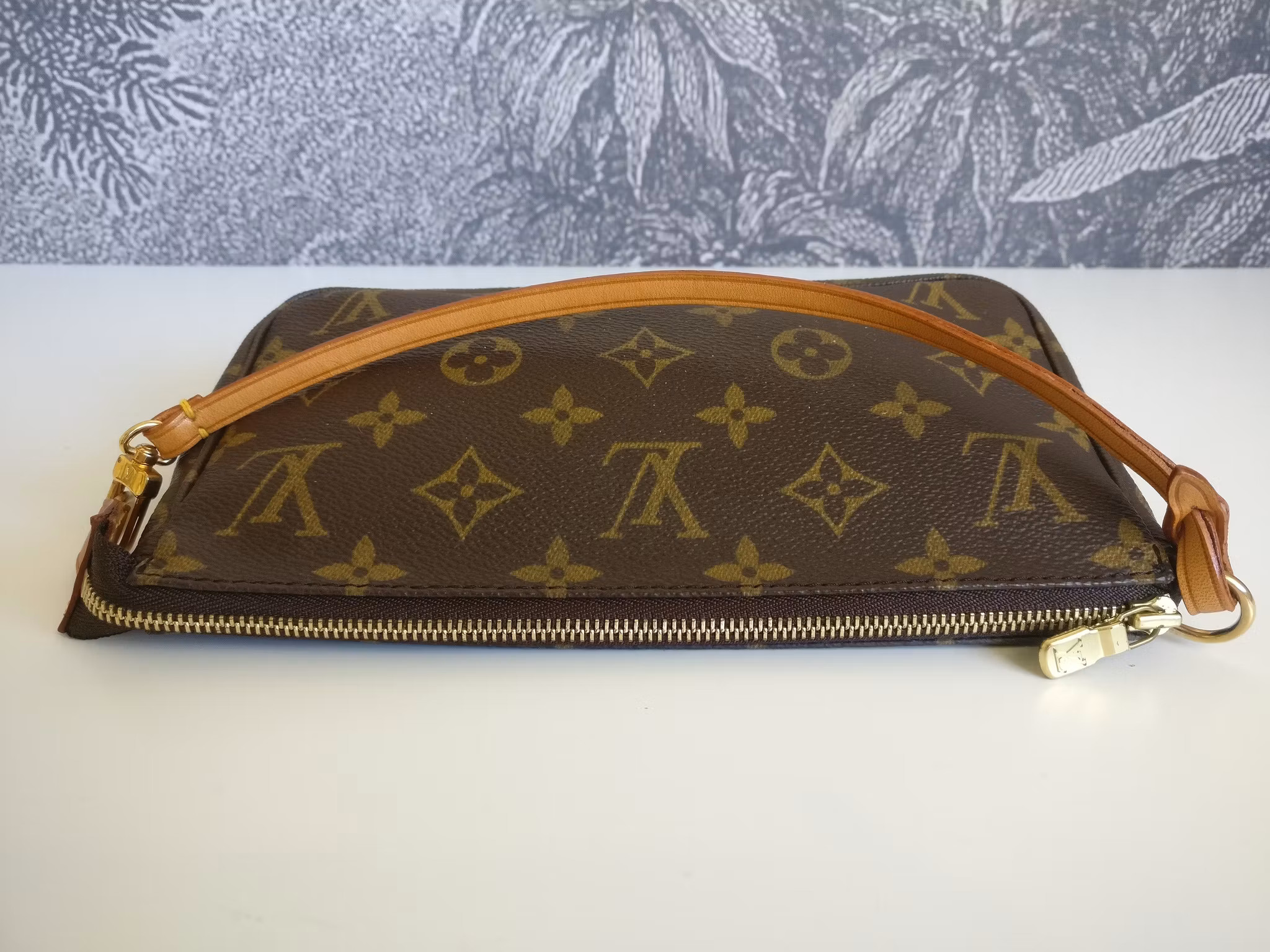 Louis Vuitton Pochette Accessoires