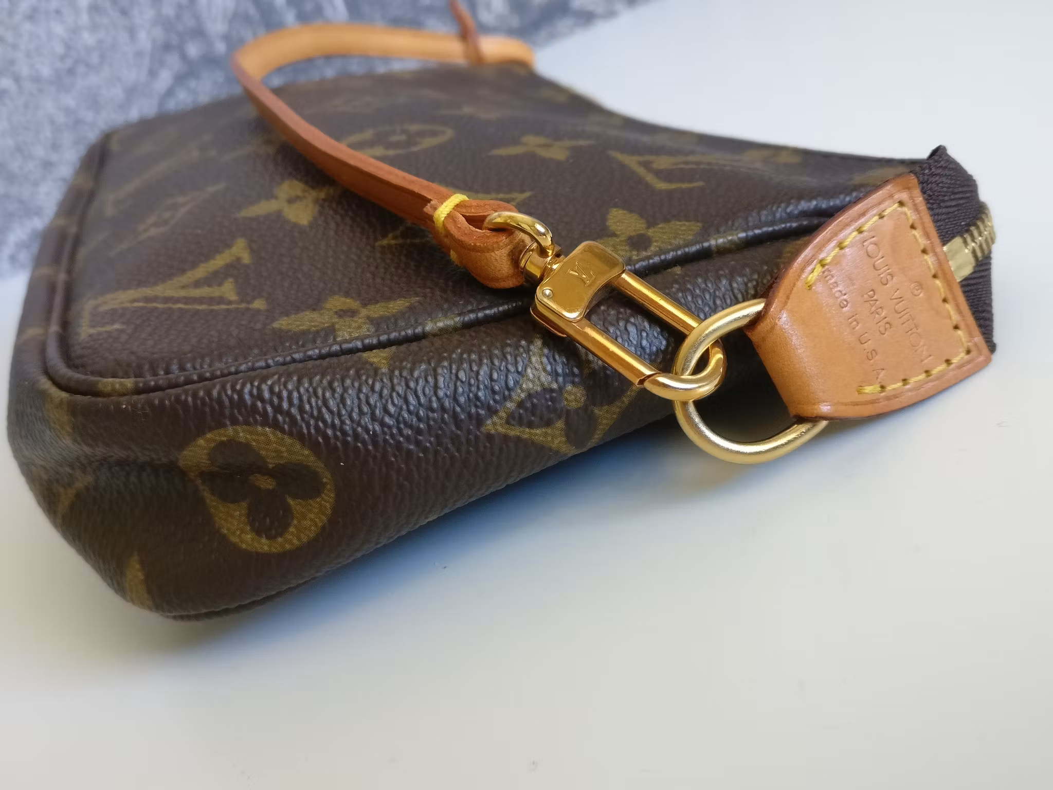 Louis Vuitton Pochette Accessoires