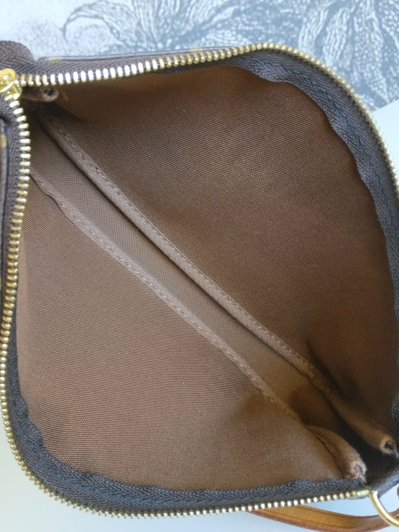 Louis Vuitton Pochette Accessoires