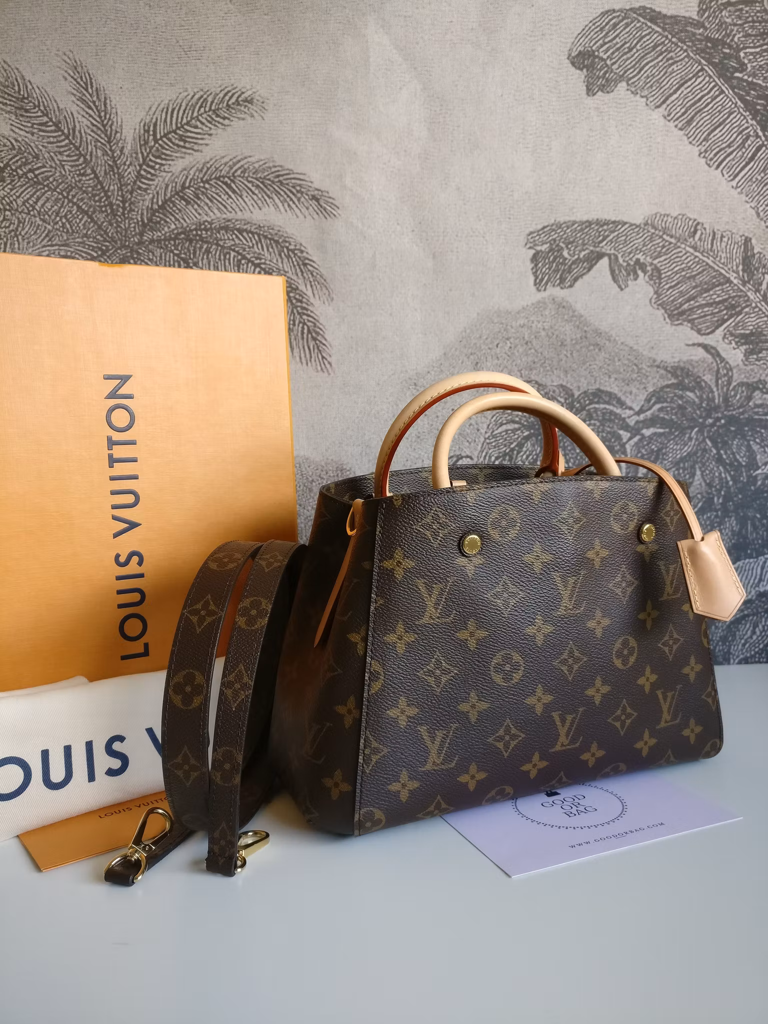 Louis Vuitton Montaigne BB