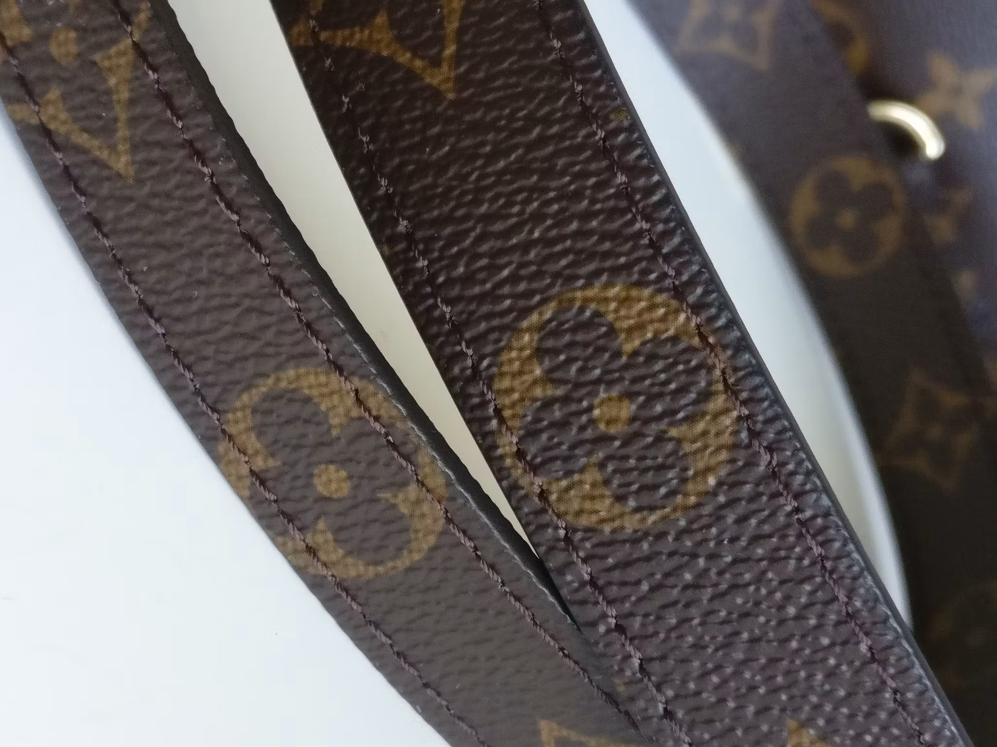 Louis Vuitton Montaigne BB