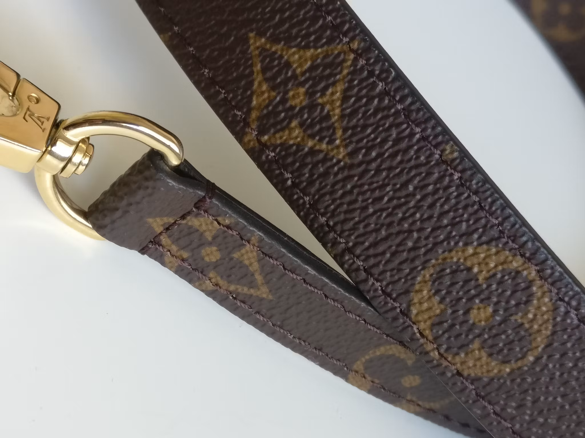 Louis Vuitton Montaigne BB