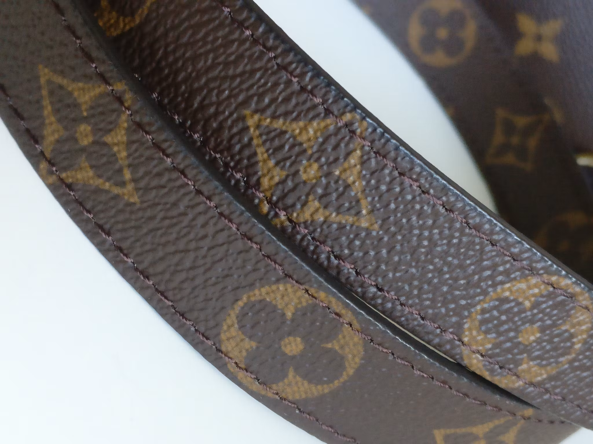 Louis Vuitton Montaigne BB
