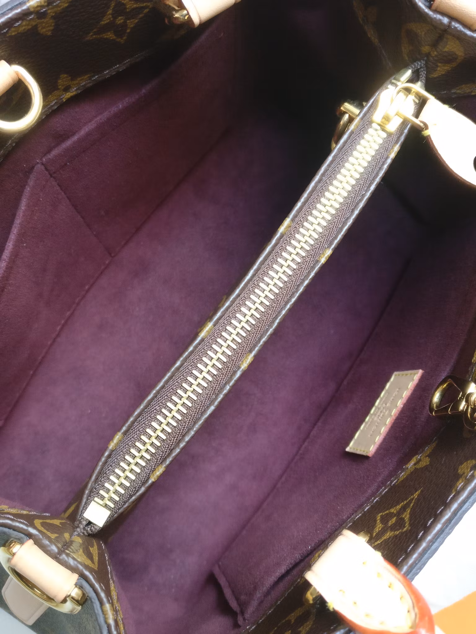 Louis Vuitton Montaigne BB