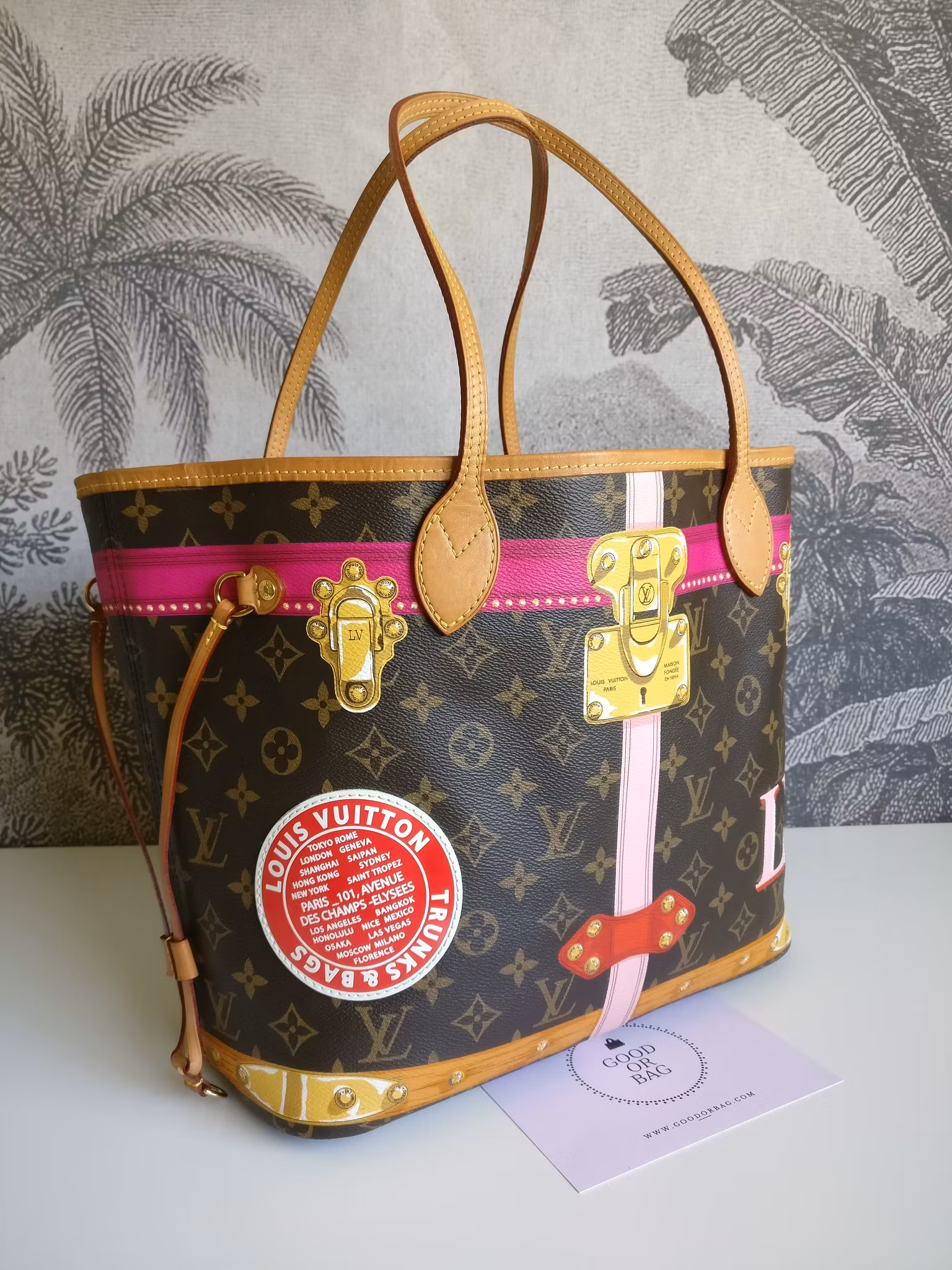 Louis Vuitton Neverfull MM Summer Trunks