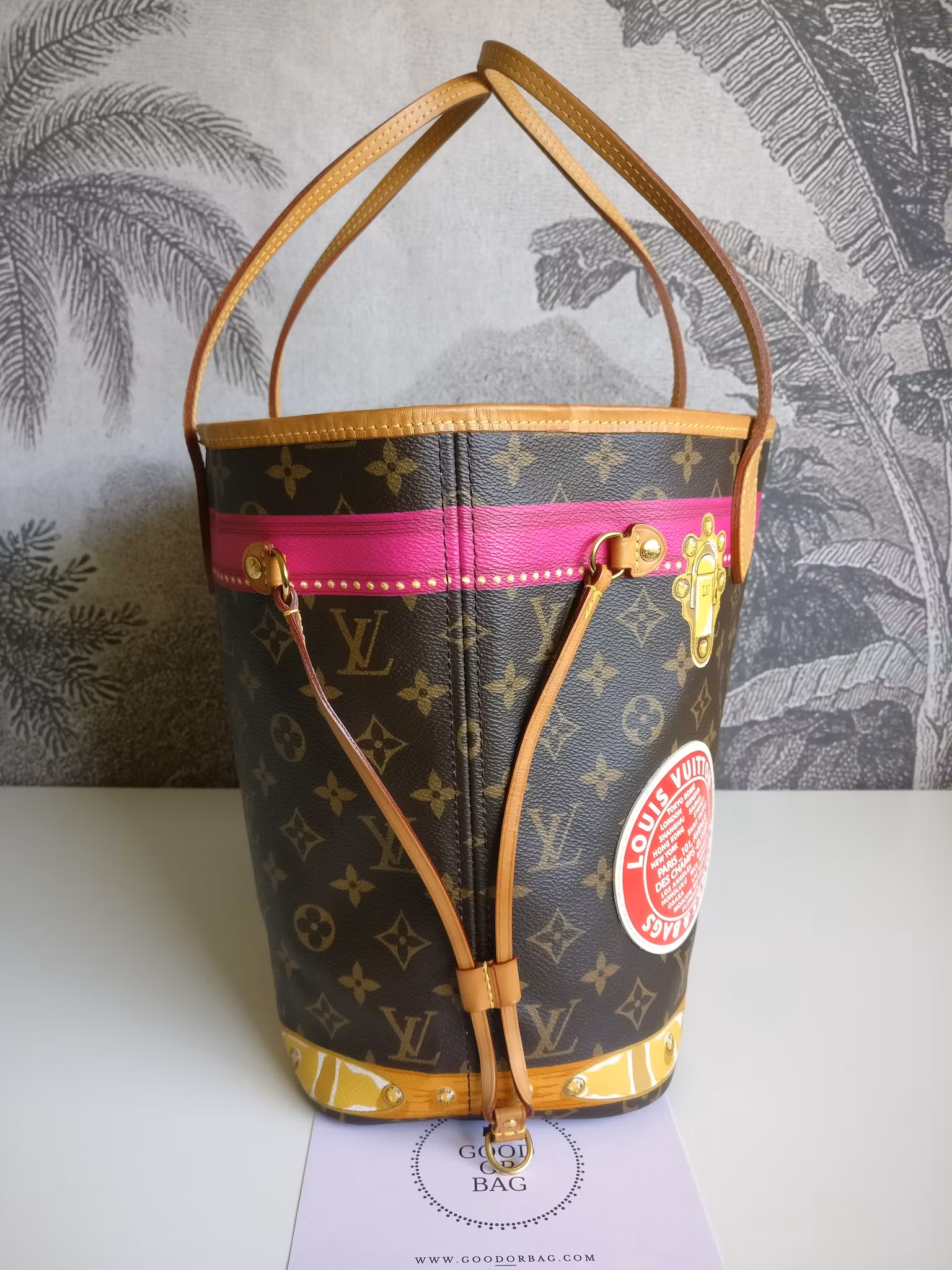Louis Vuitton Neverfull MM Summer Trunks