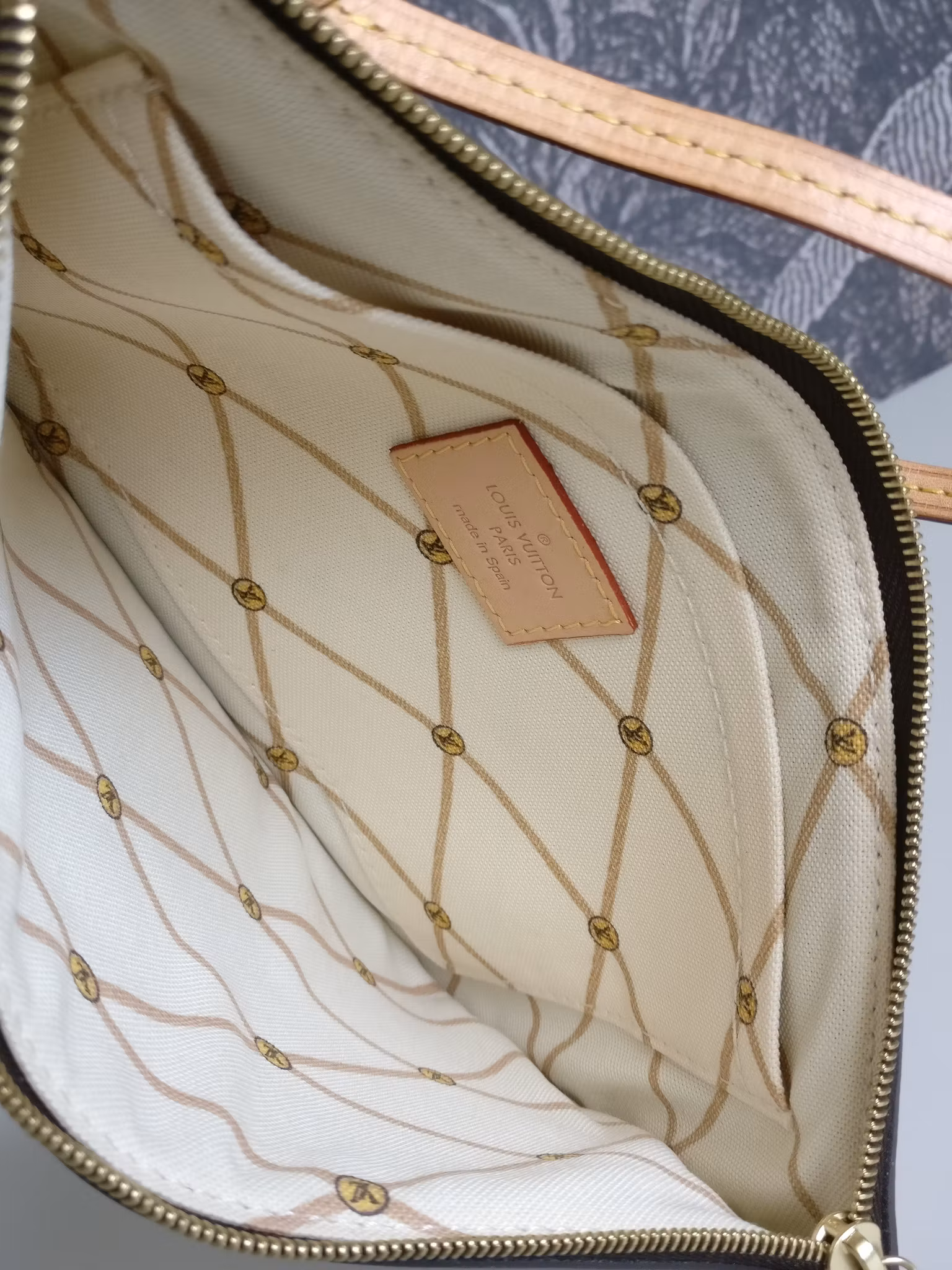 Louis Vuitton Neverfull MM Summer Trunks