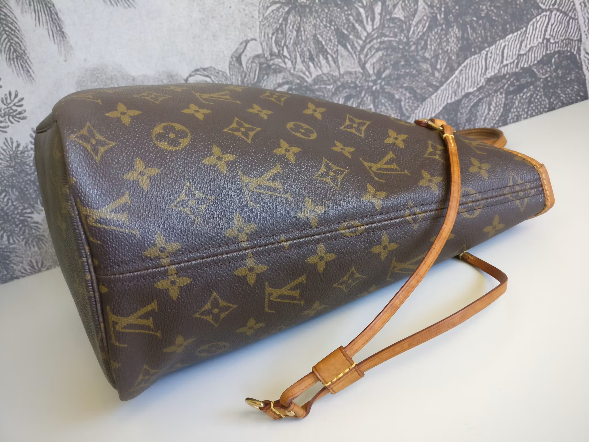 Louis Vuitton Neverfull MM