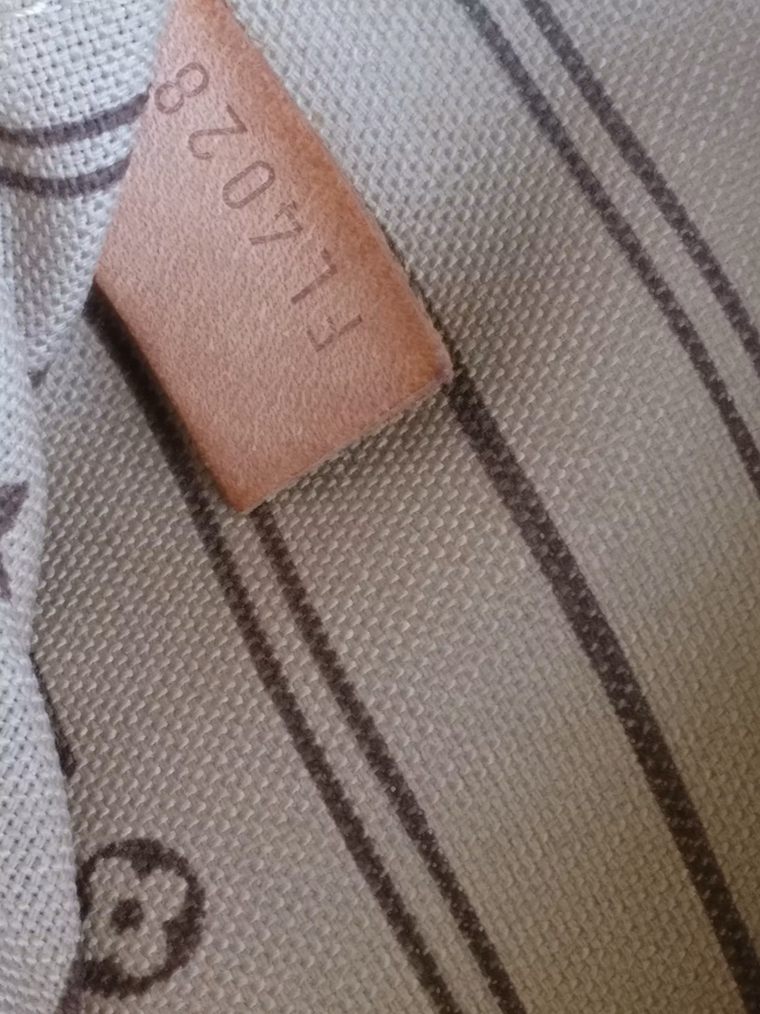 Louis Vuitton Neverfull MM