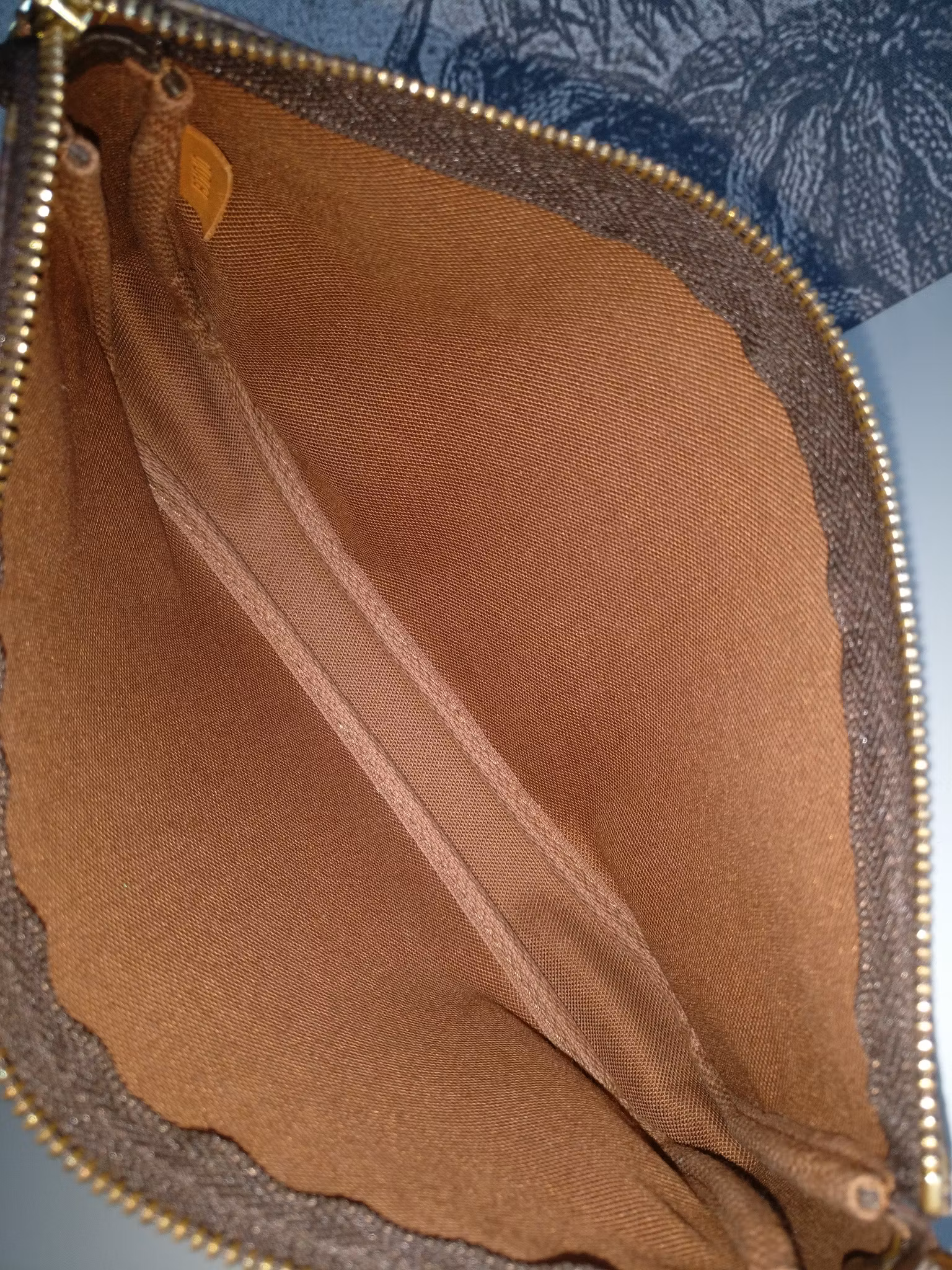 Louis Vuitton Pochette Accessoires