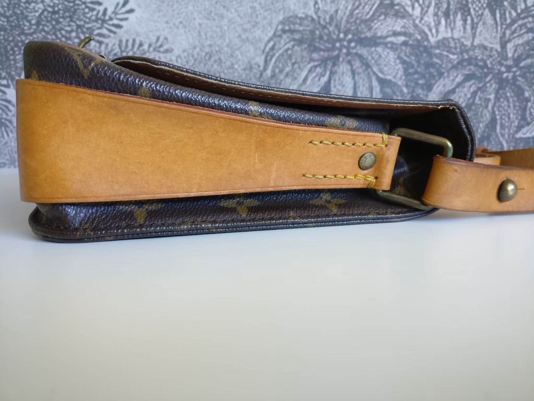 Louis Vuitton Cartouchiere MM
