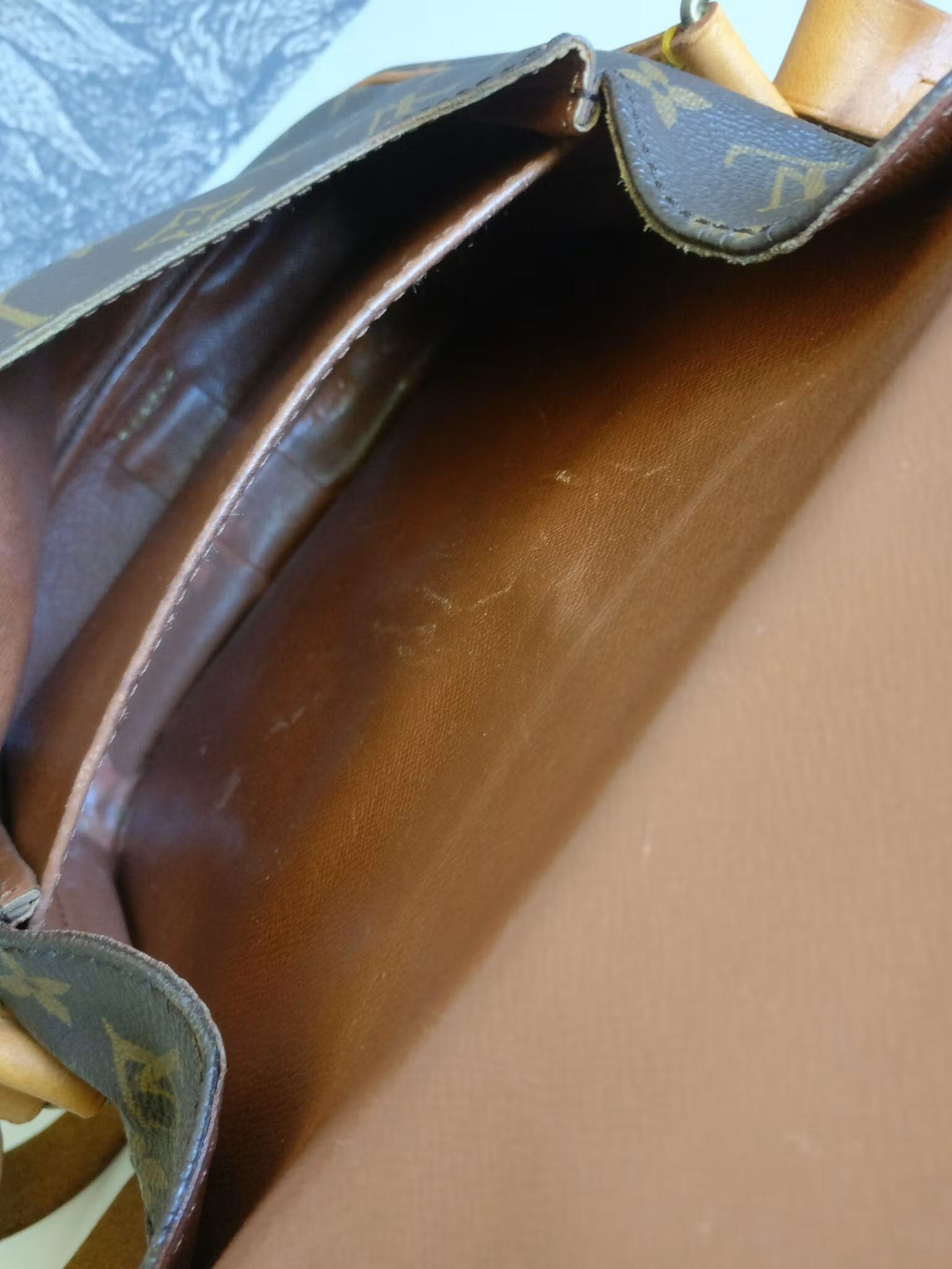 Louis Vuitton Cartouchiere MM