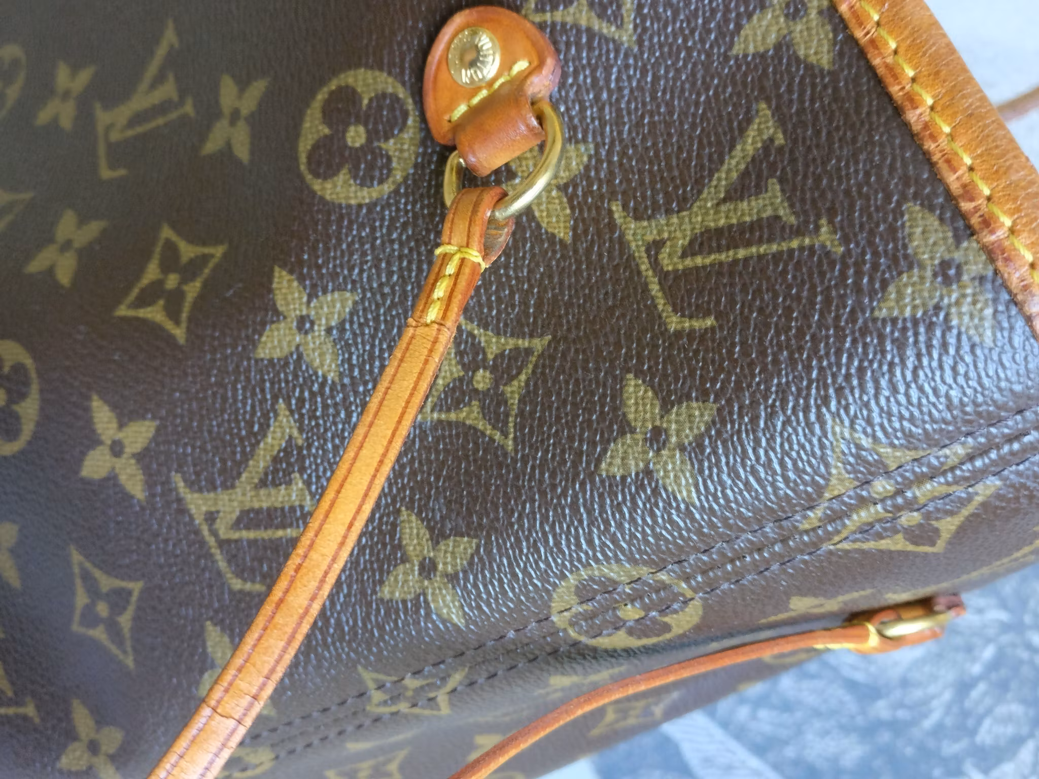 Louis Vuitton Neverfull MM
