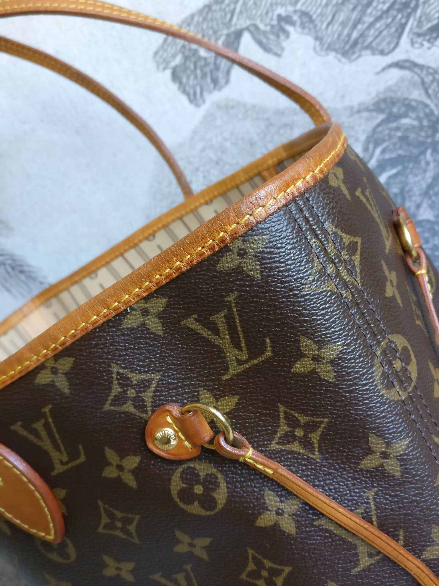Louis Vuitton Neverfull MM
