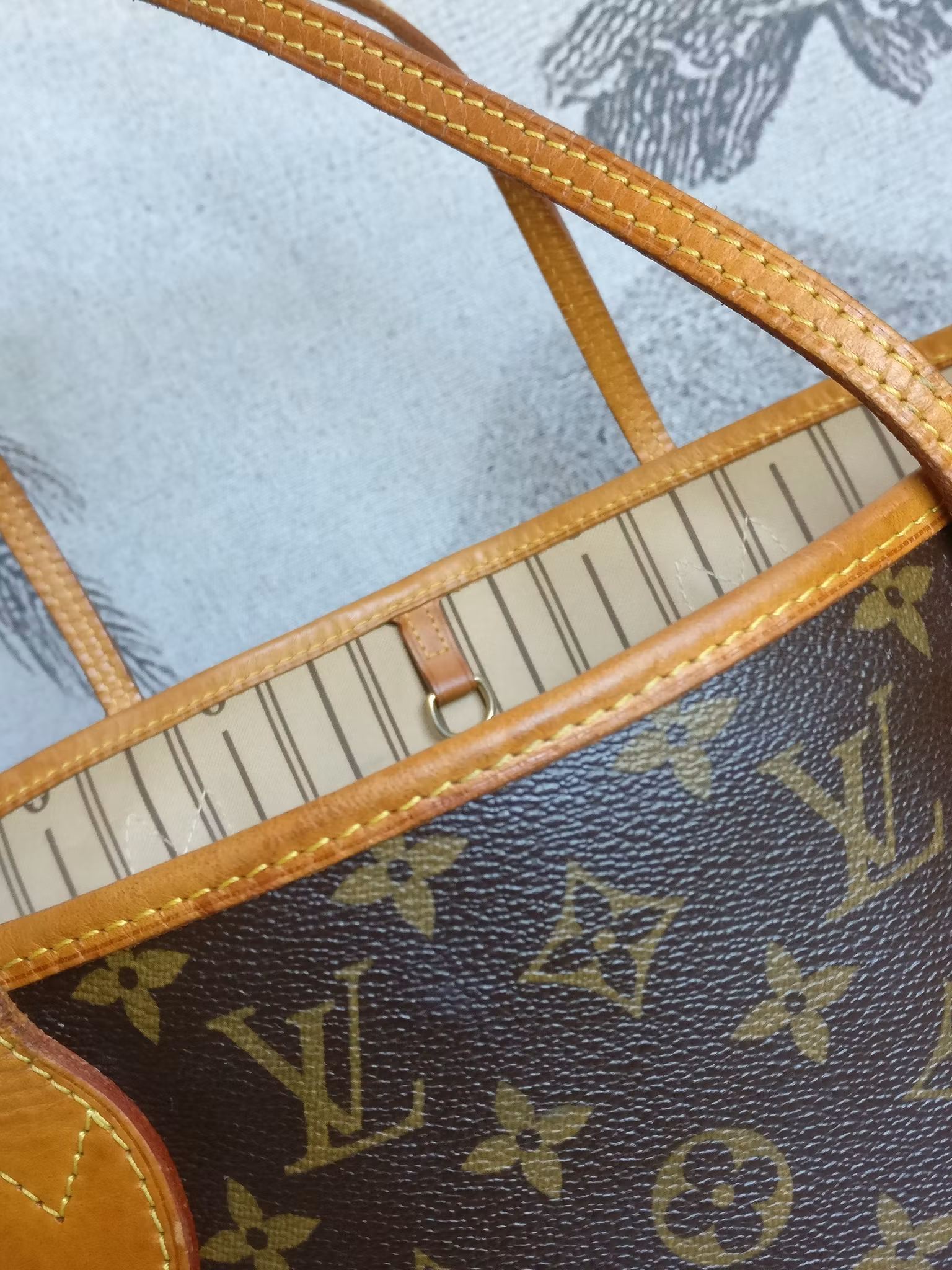 Louis Vuitton Neverfull MM