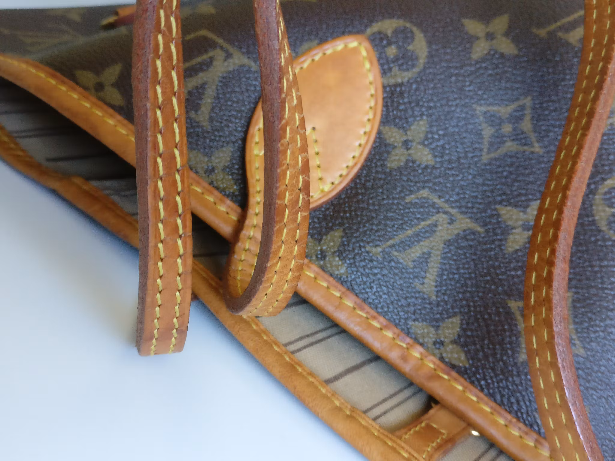 Louis Vuitton Neverfull MM