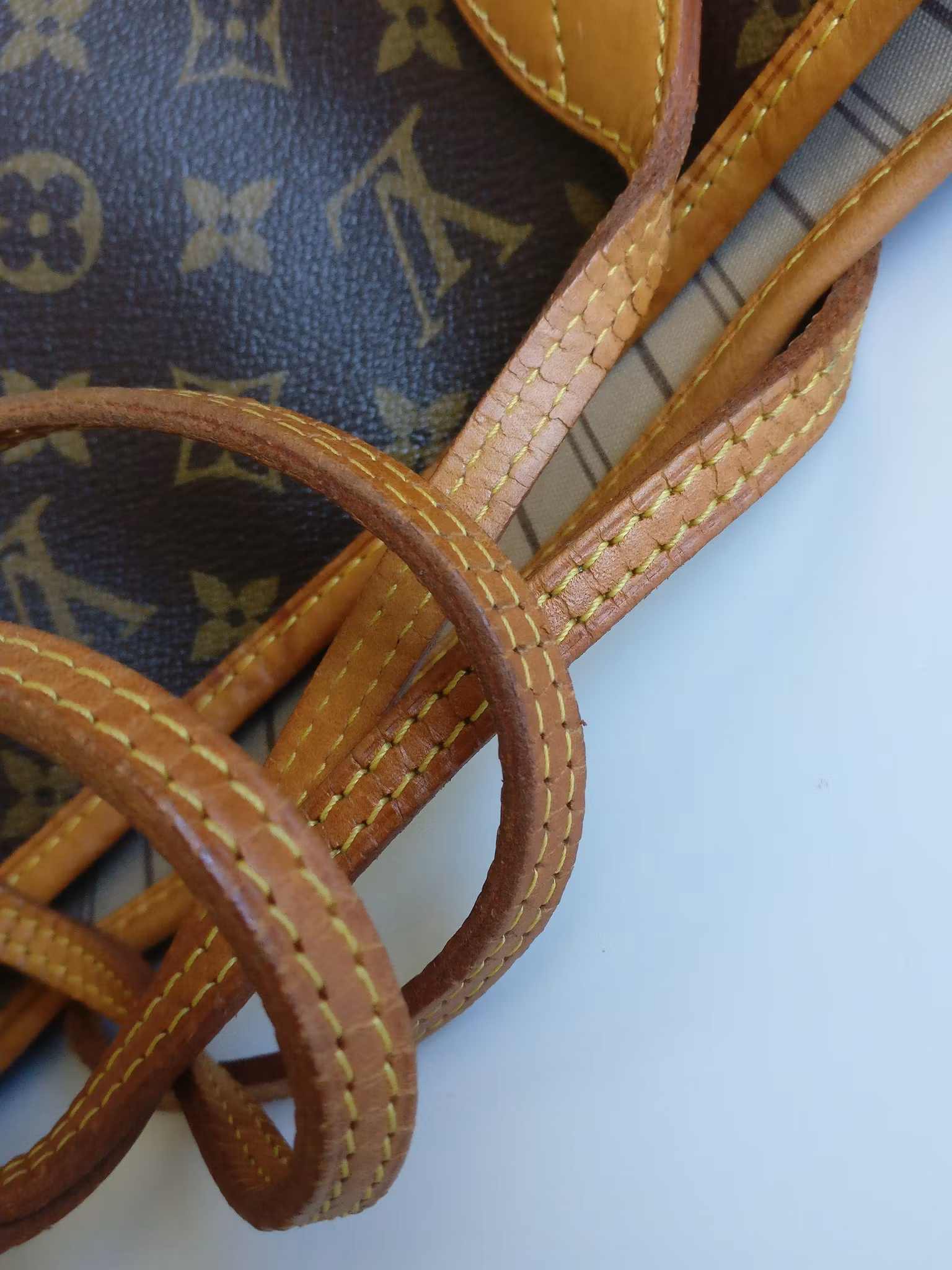 Louis Vuitton Neverfull MM