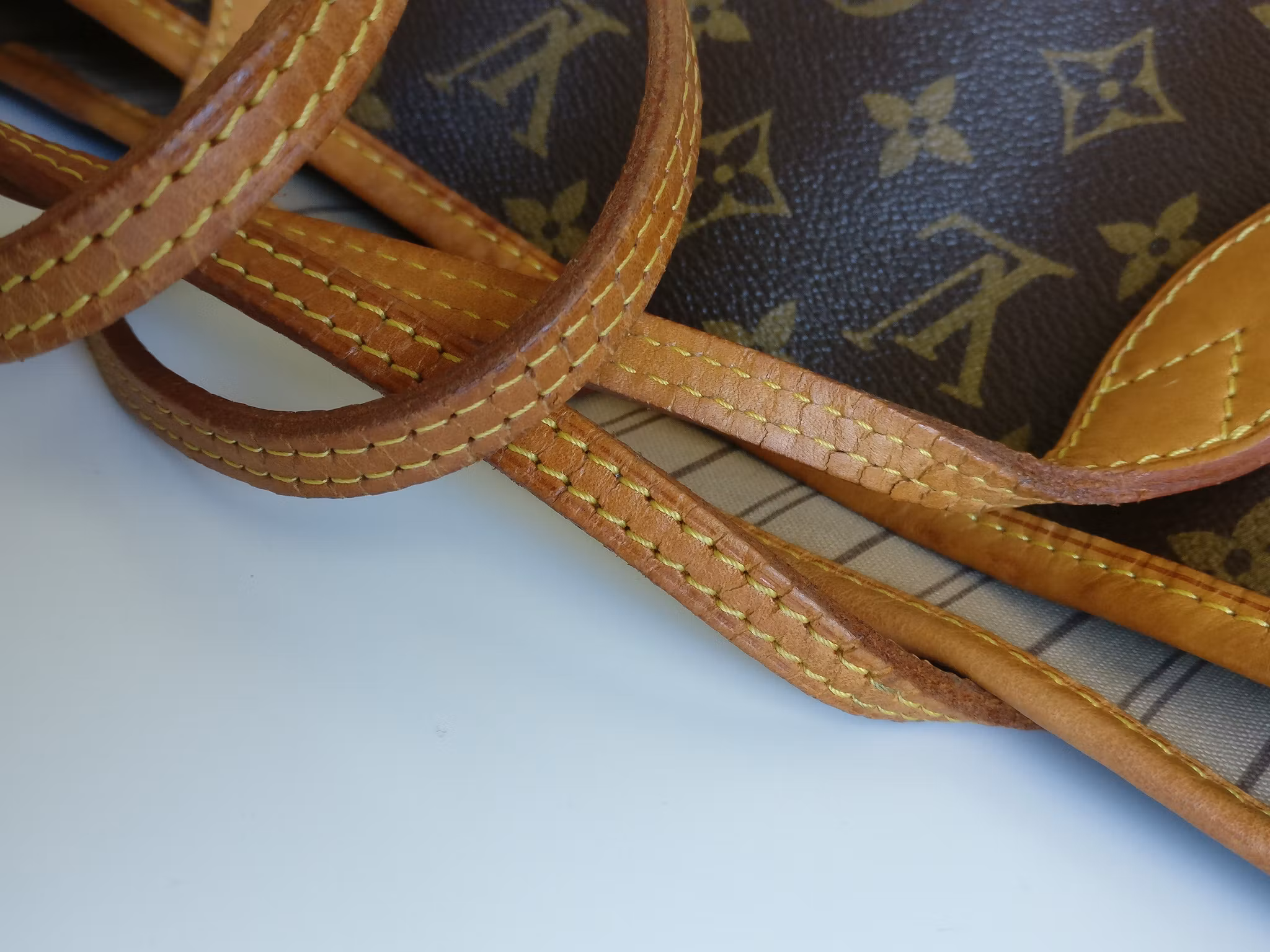 Louis Vuitton Neverfull MM