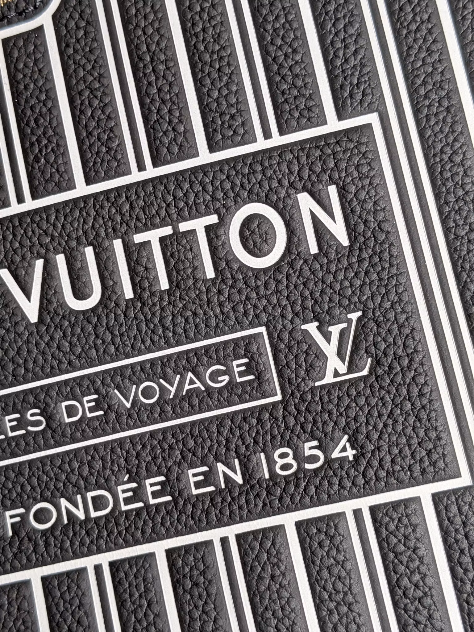 Louis Vuitton pochette Neverfull Inside Out noir