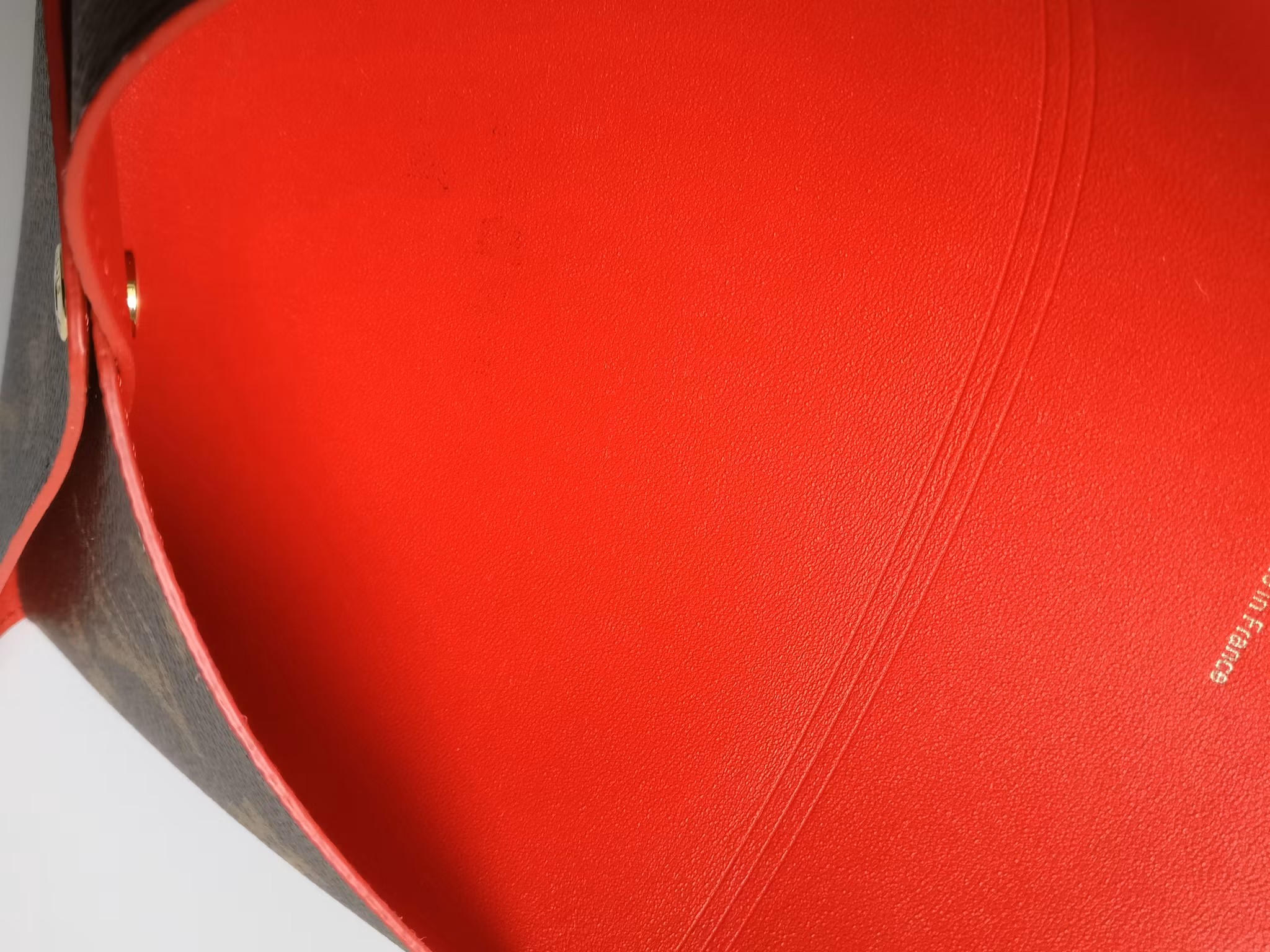 Louis Vuitton Kirigami M