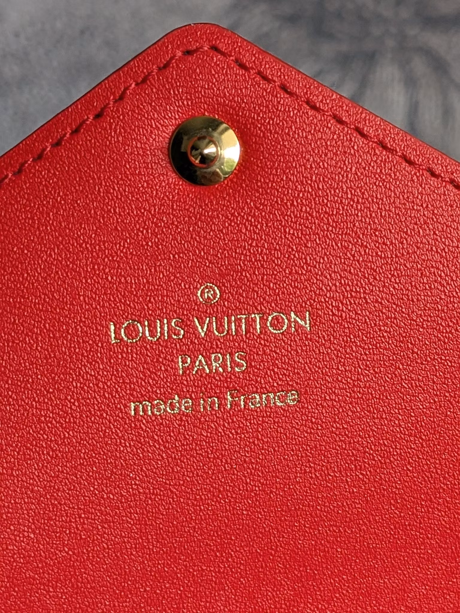 Louis Vuitton Kirigami M