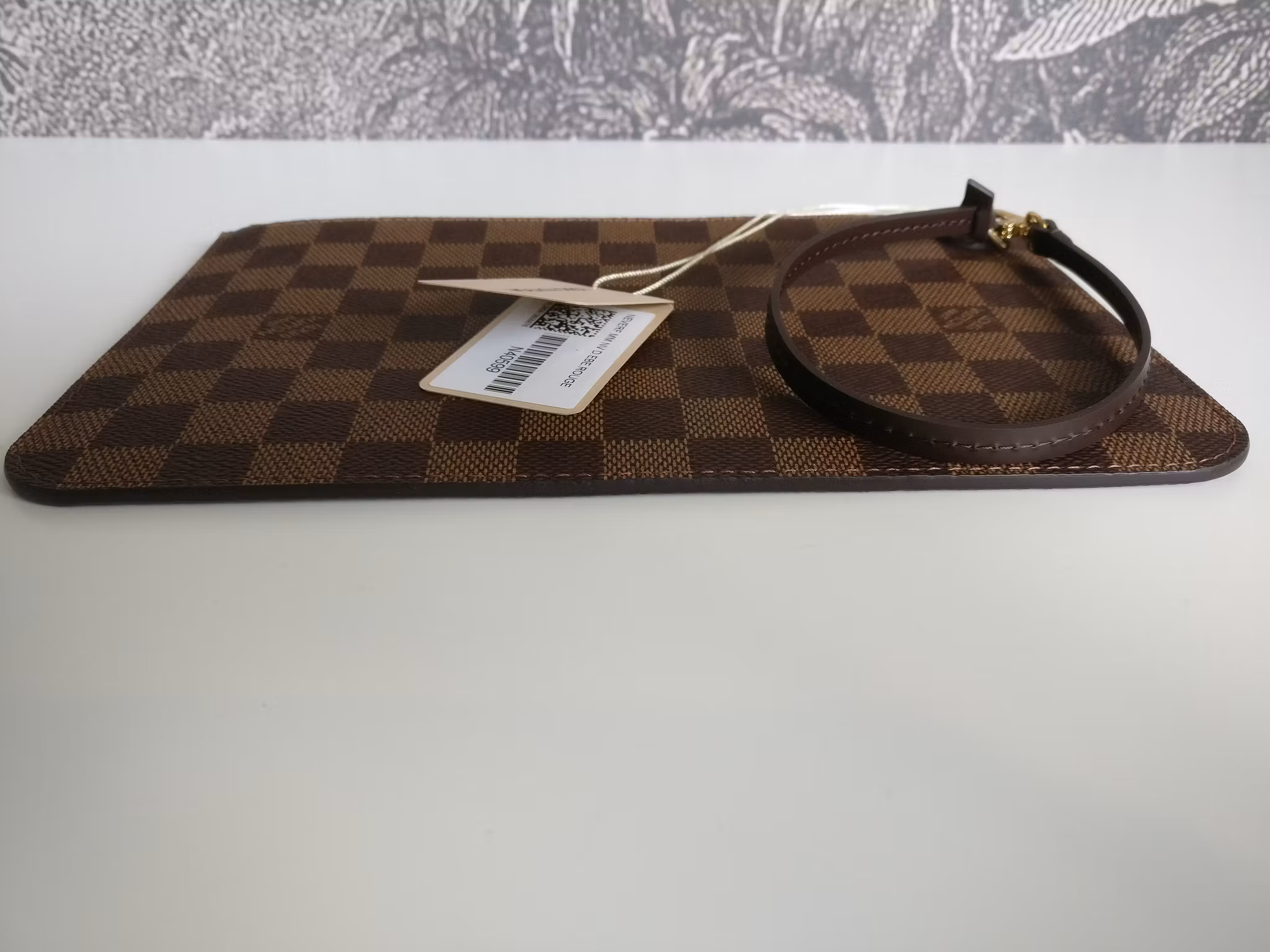 Louis Vuitton Neverfull MM pochette damier ebene