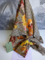 Gucci GG Panshie Shawl