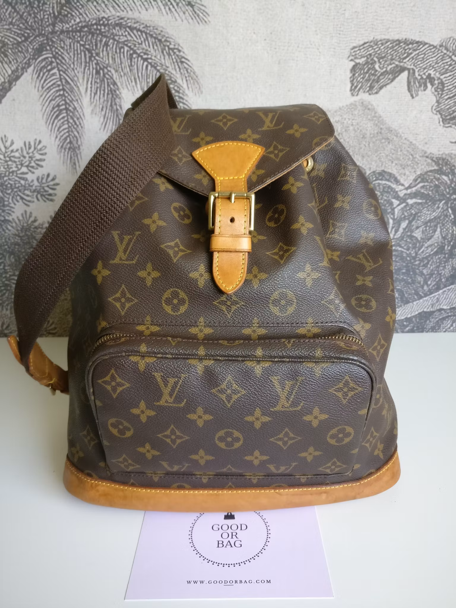 Louis Vuitton Montsouris GM