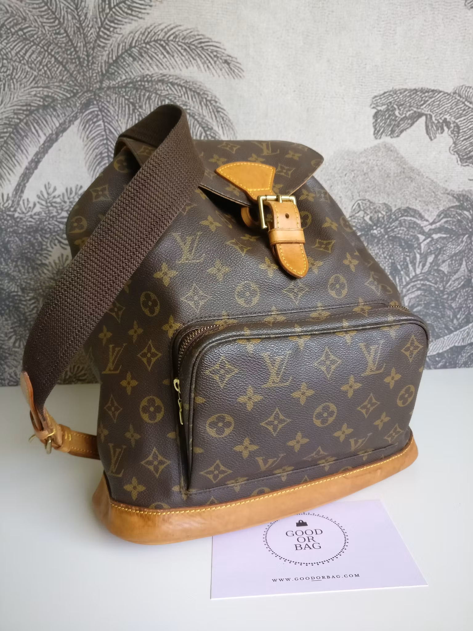 Louis Vuitton Montsouris GM
