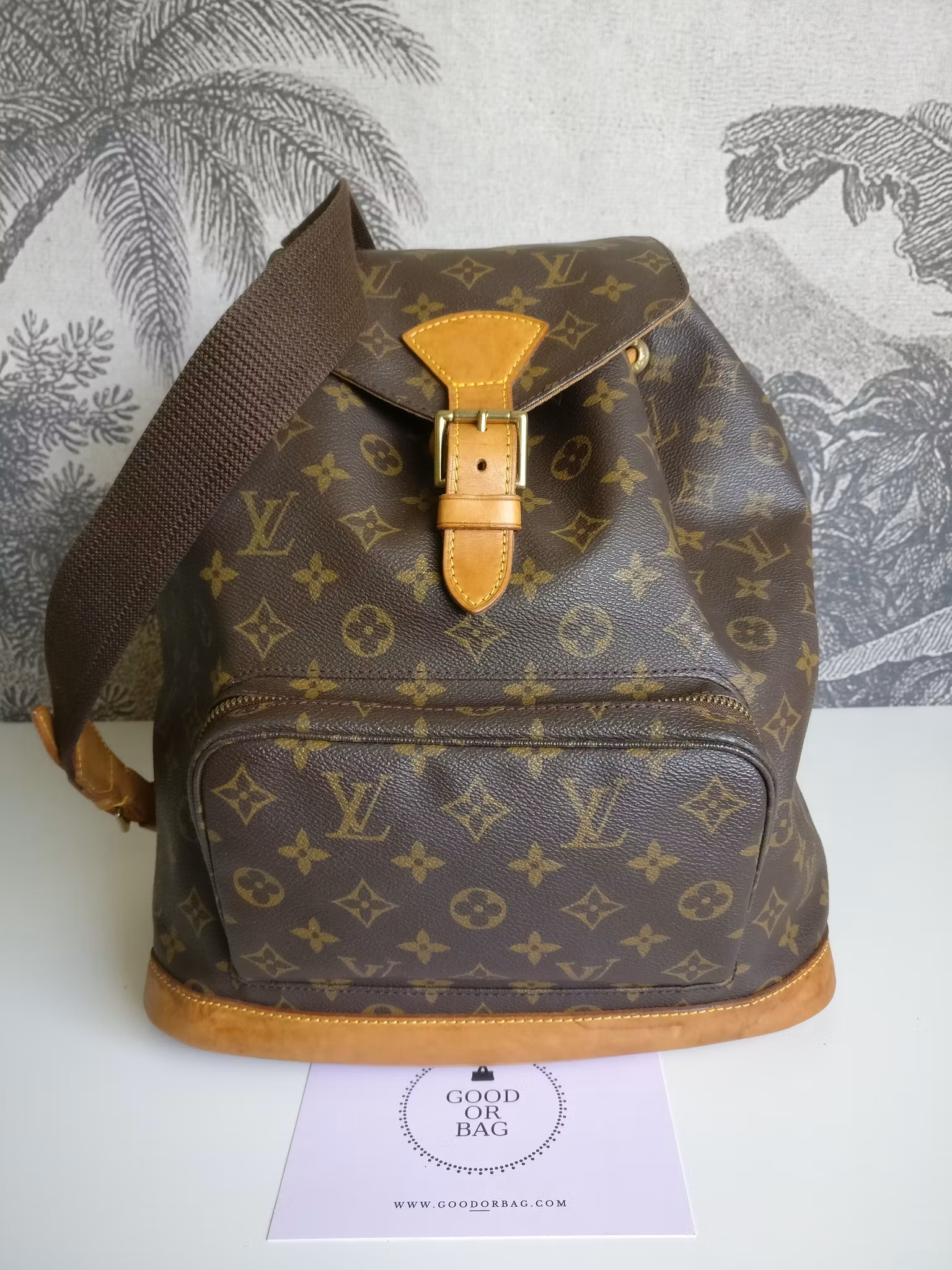 Louis Vuitton Montsouris GM