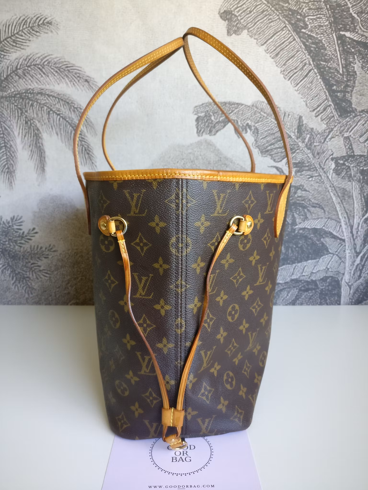 Louis Vuitton Neverfull MM