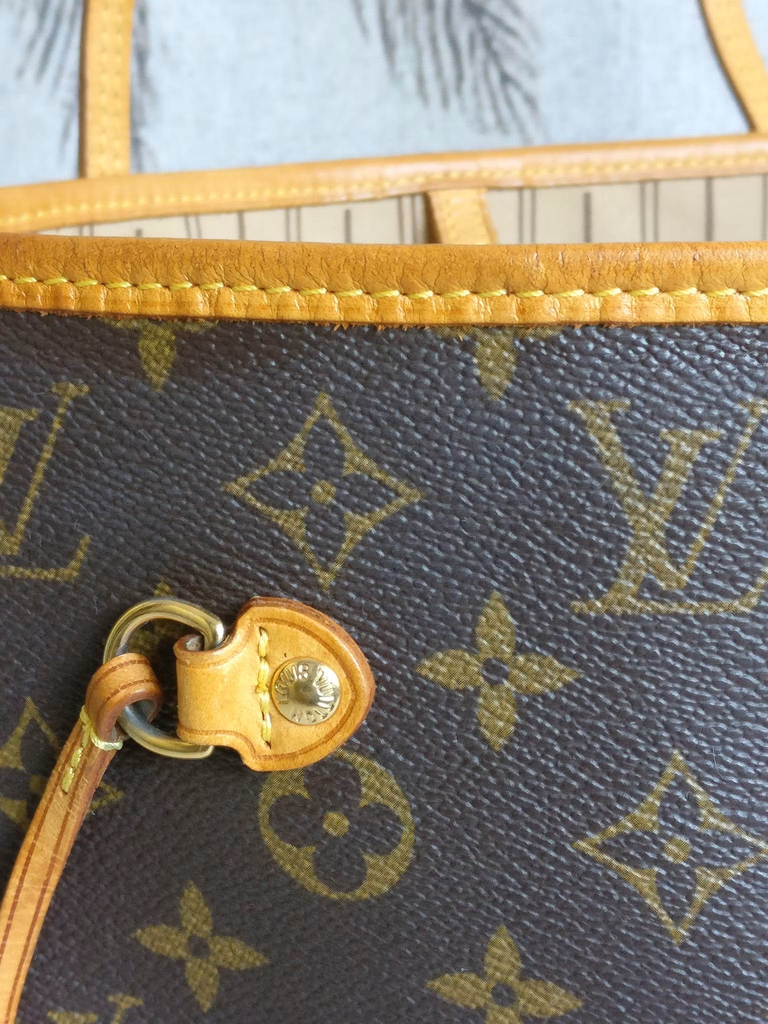 Louis Vuitton Neverfull MM