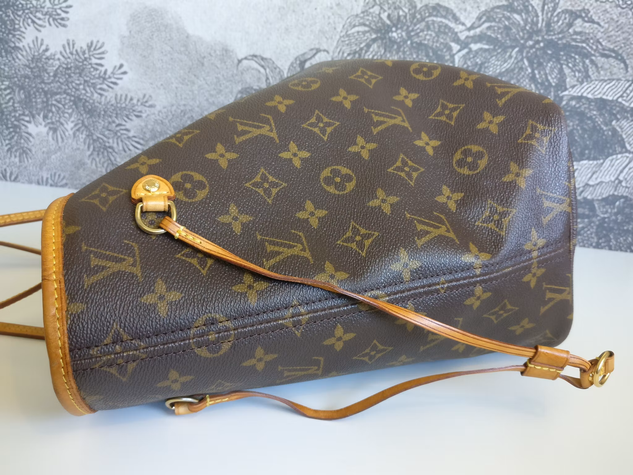 Louis Vuitton Neverfull MM