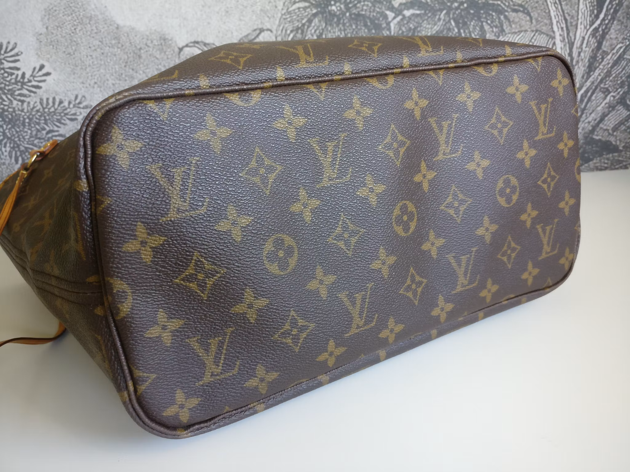 Louis Vuitton Neverfull MM