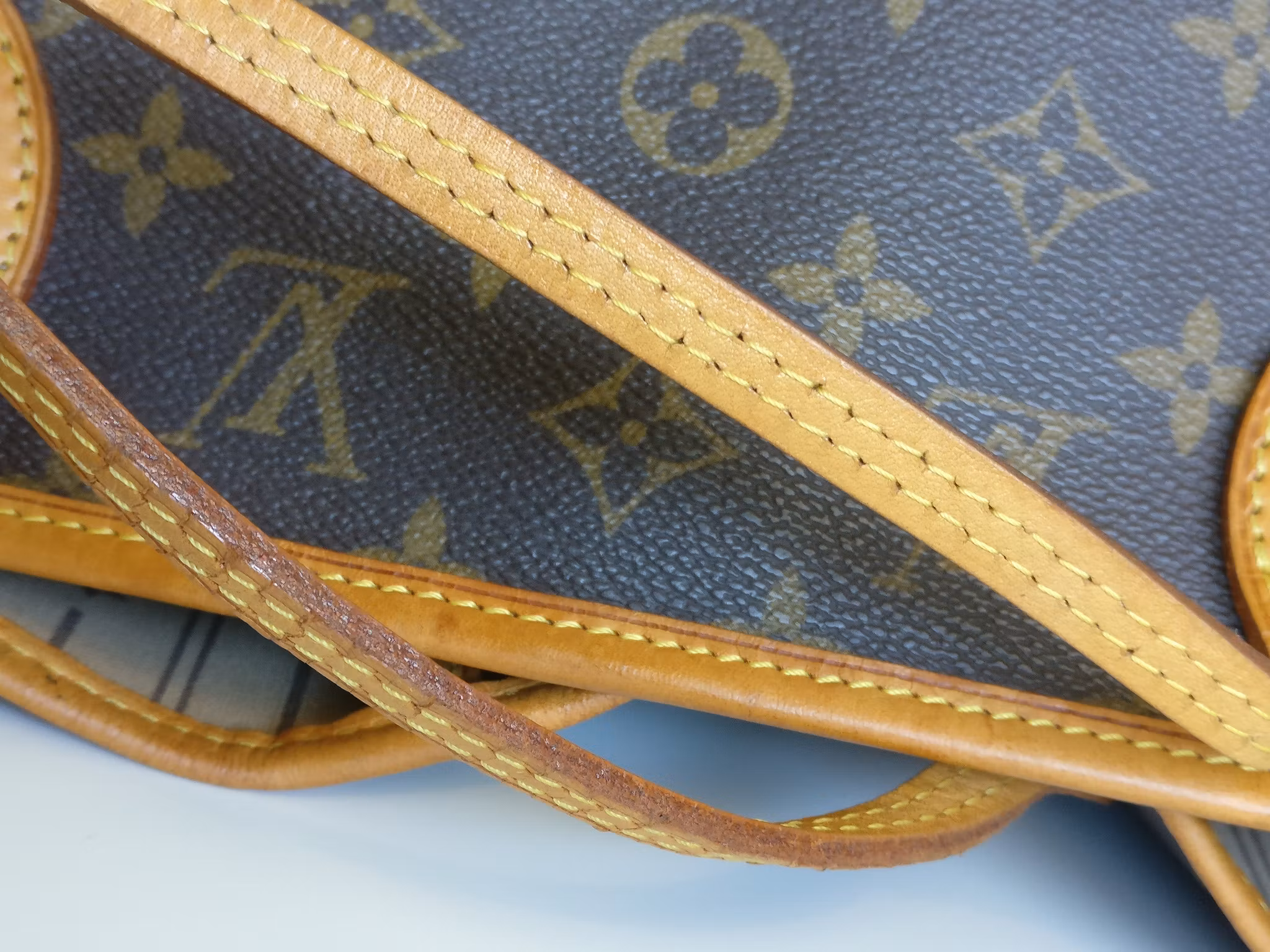 Louis Vuitton Neverfull MM