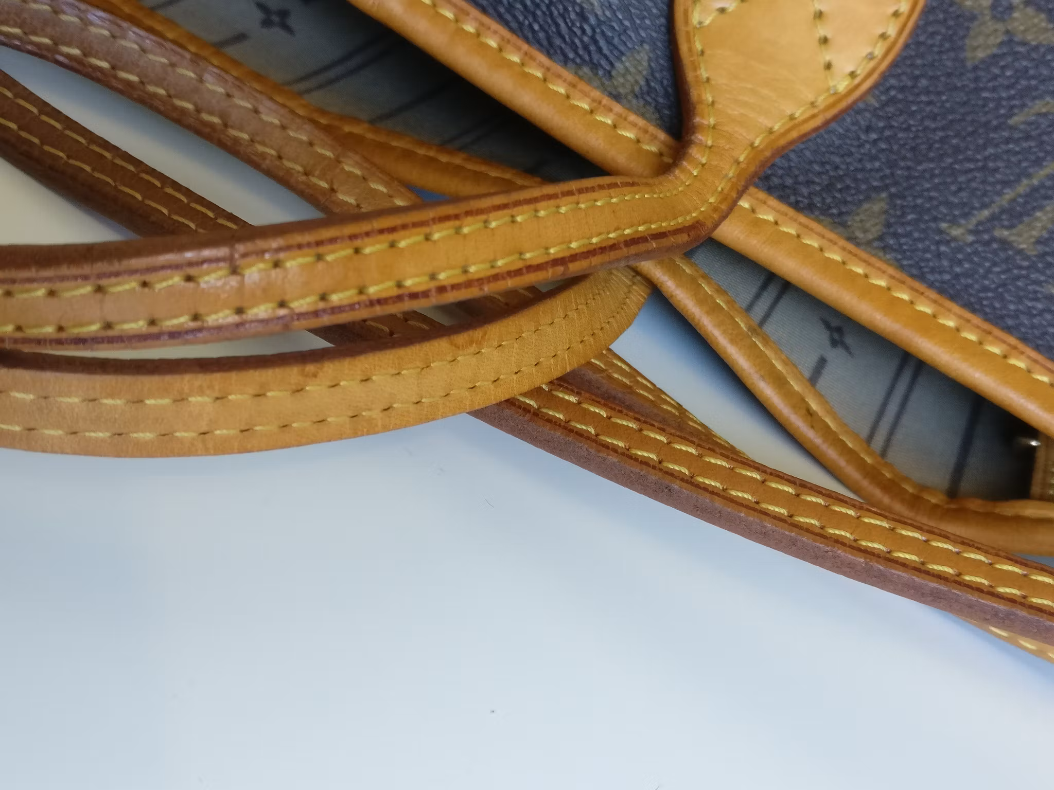 Louis Vuitton Neverfull MM
