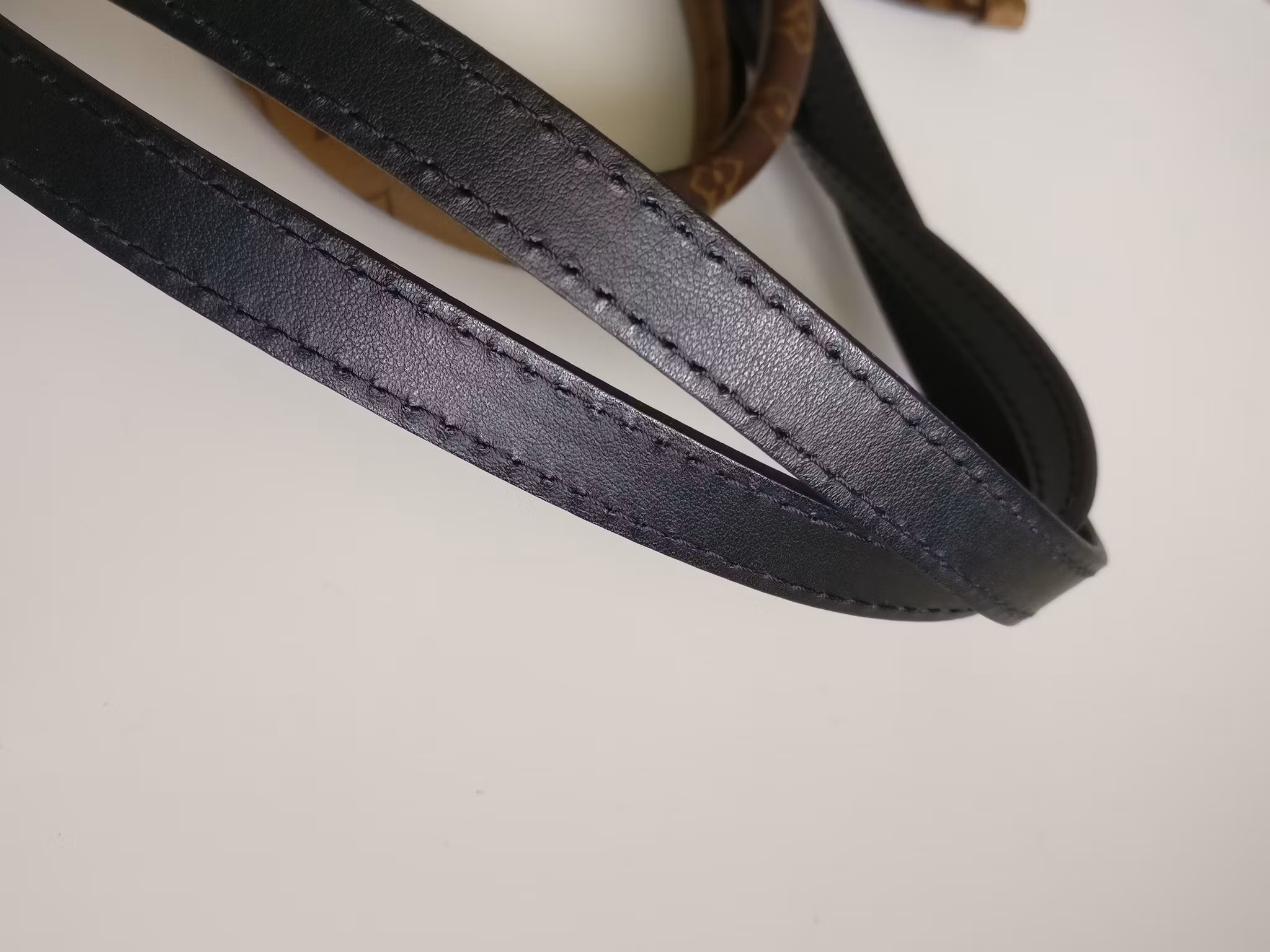 Louis Vuitton OnTheGo MM