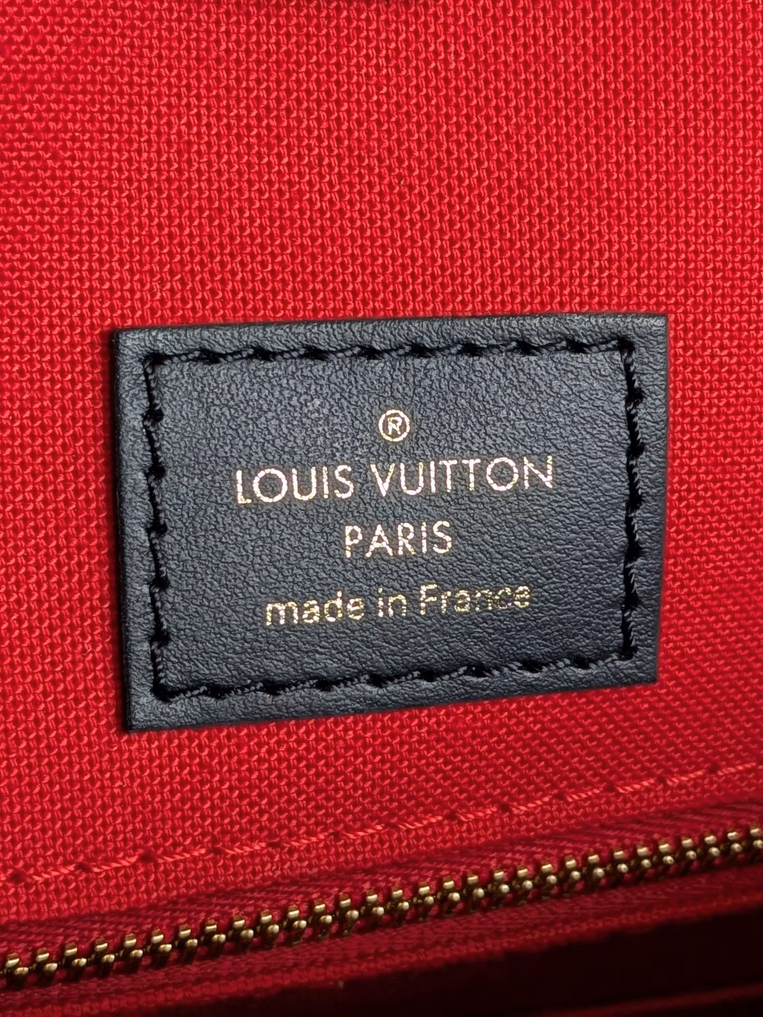 Louis Vuitton OnTheGo MM