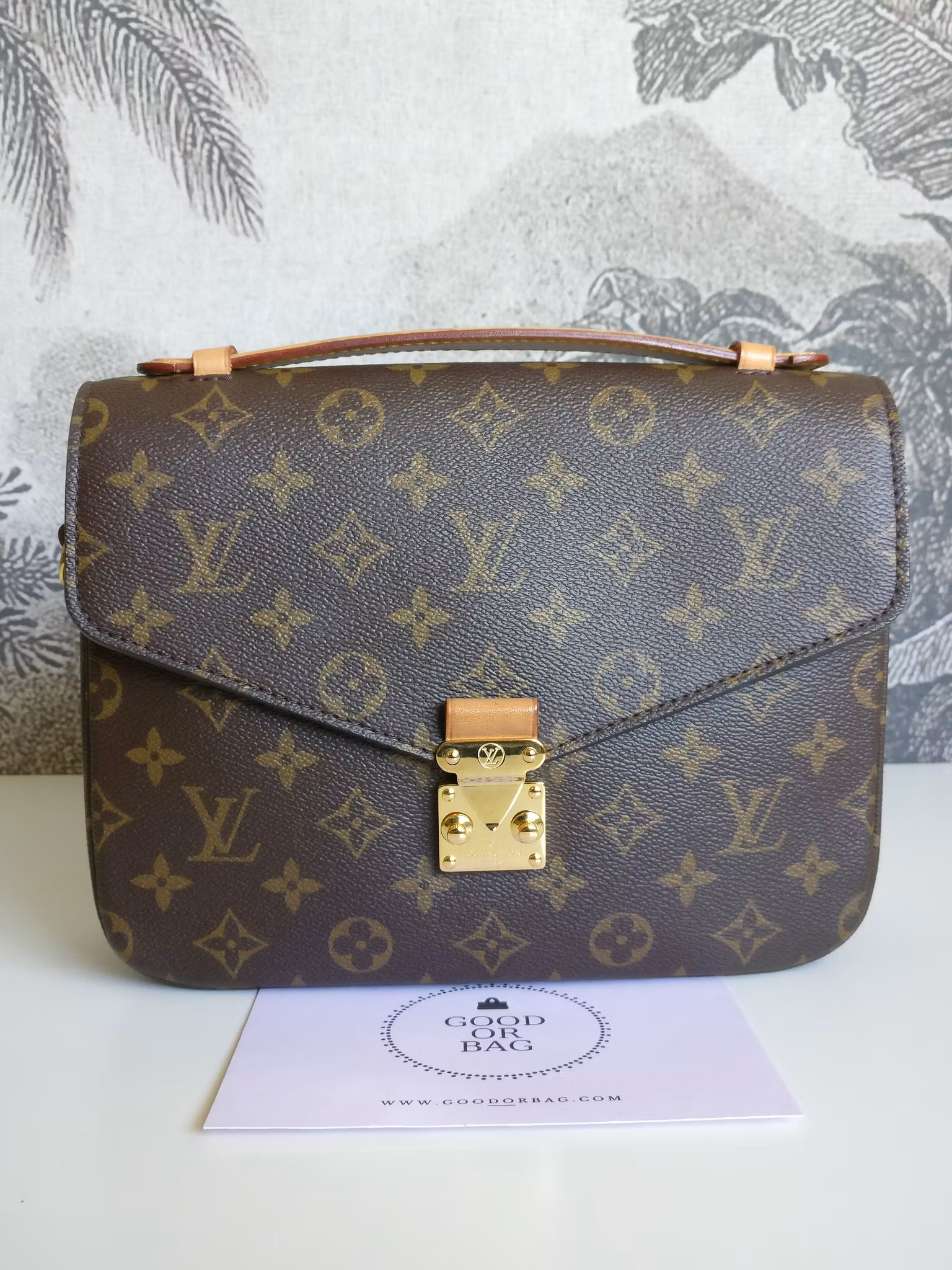 Louis Vuitton Pochette Metis