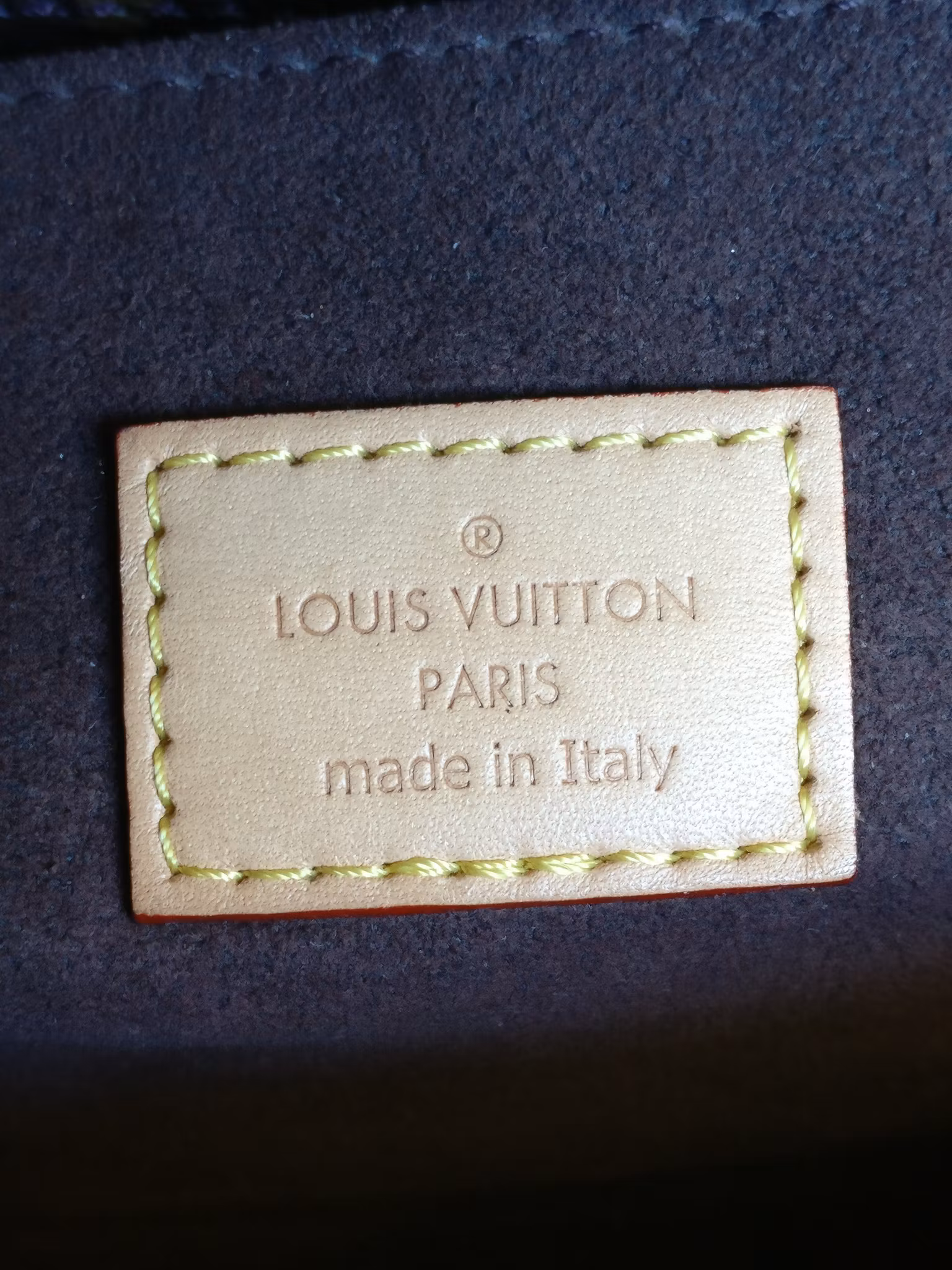 Louis Vuitton Pochette Metis