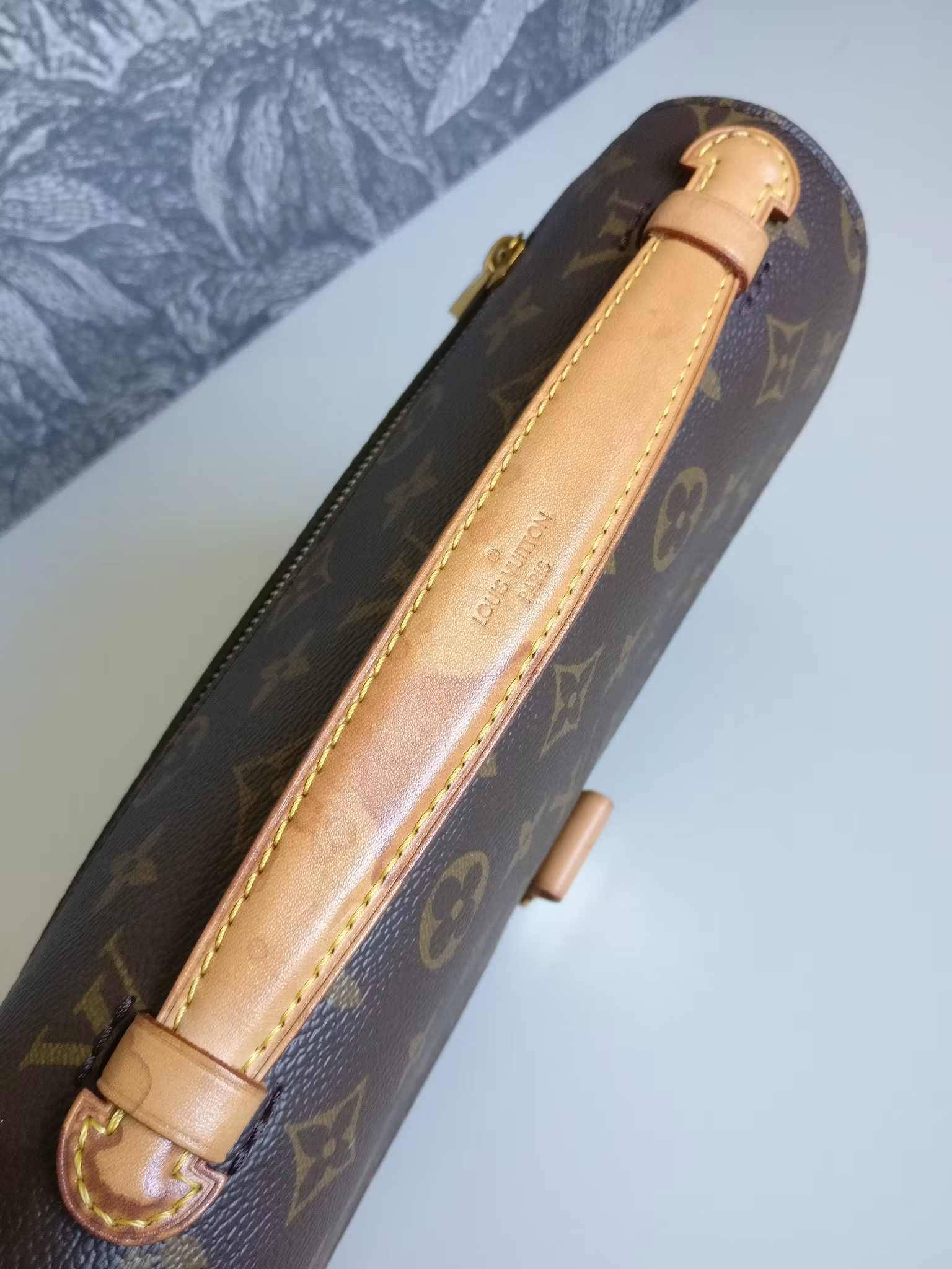 Louis Vuitton Pochette Metis