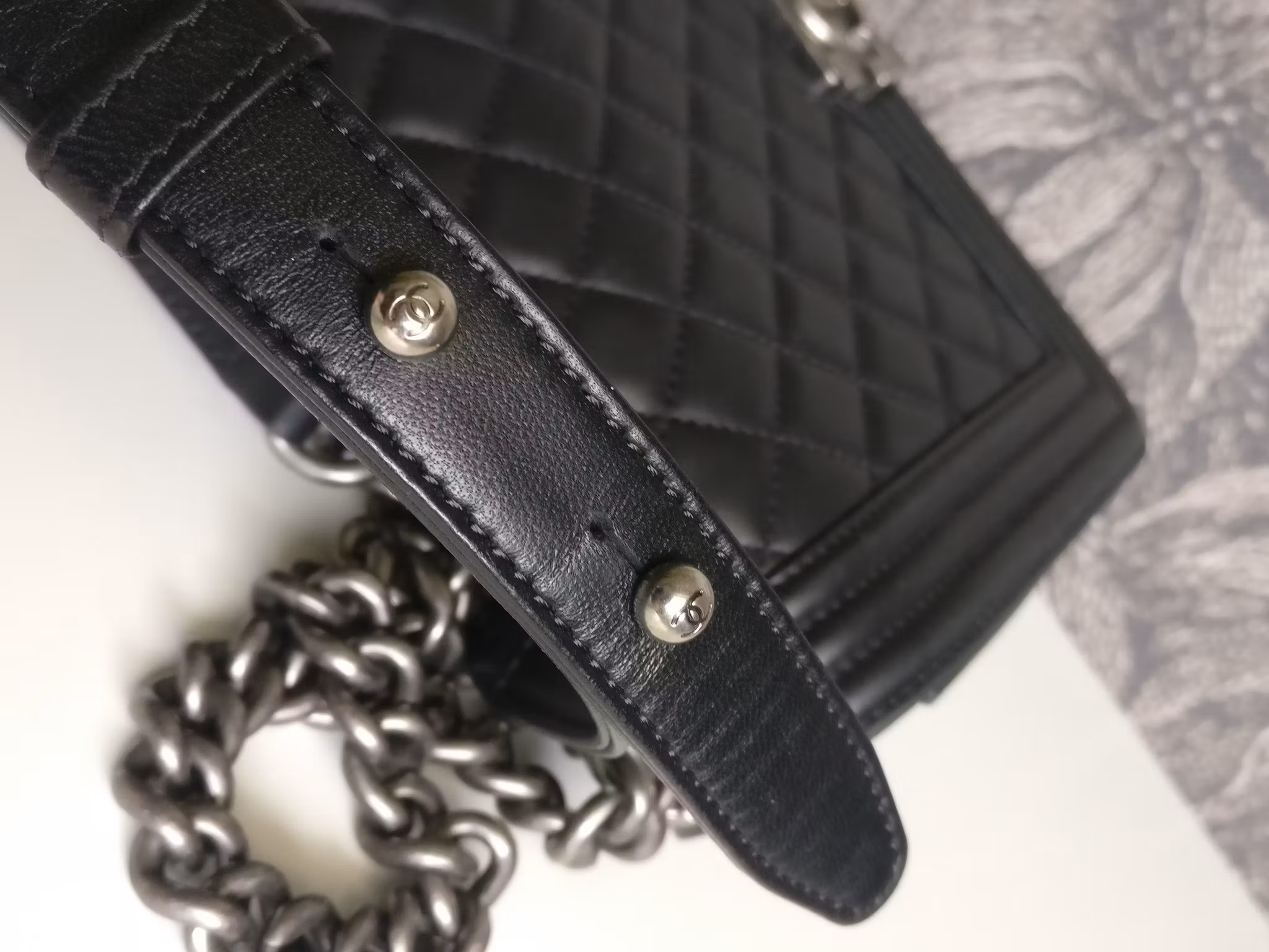 Chanel Boy bag Medium lambskin