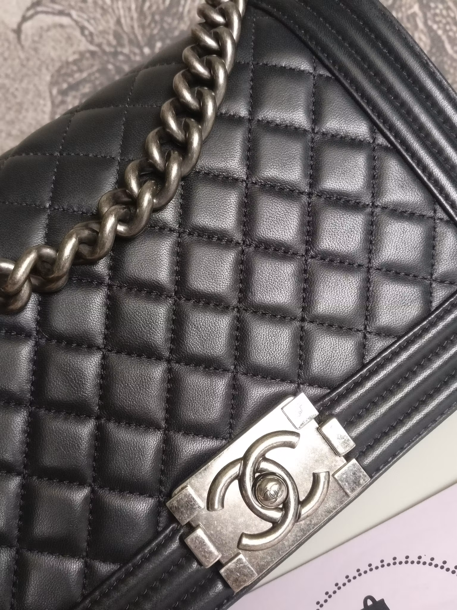 Chanel Boy bag Medium lambskin