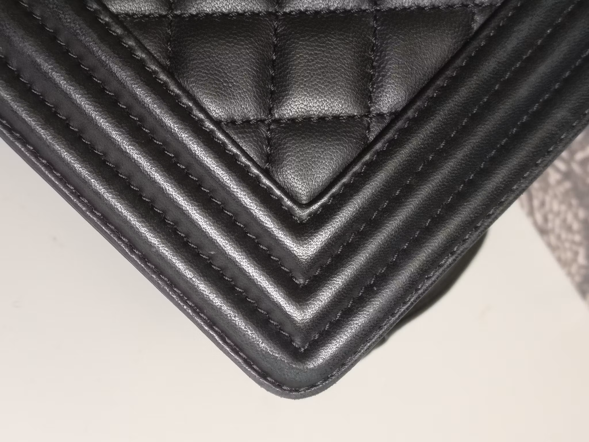 Chanel Boy bag Medium lambskin