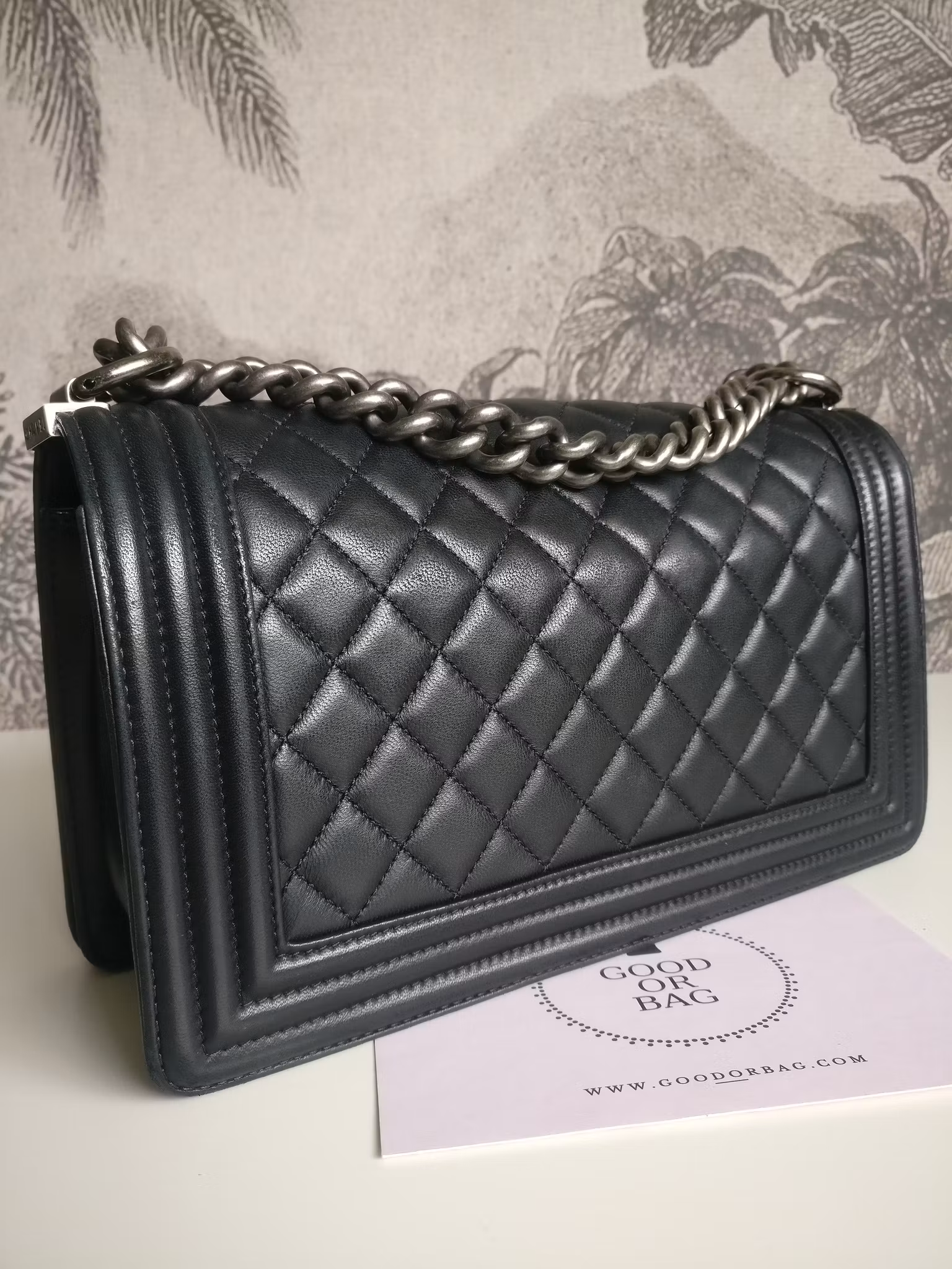 Chanel Boy bag Medium lambskin