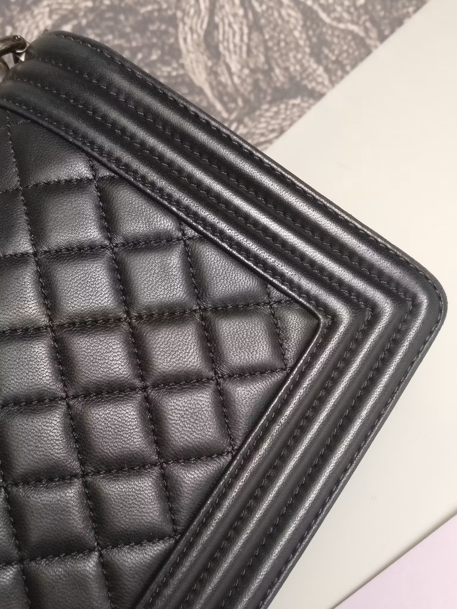 Chanel Boy bag Medium lambskin