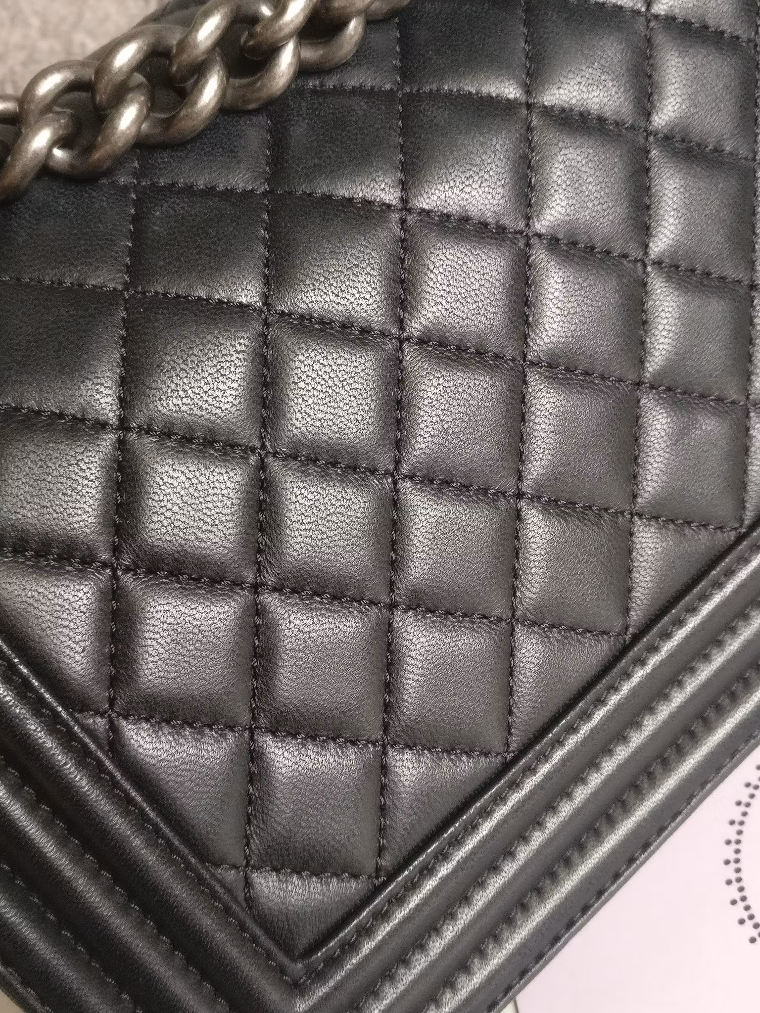 Chanel Boy bag Medium lambskin
